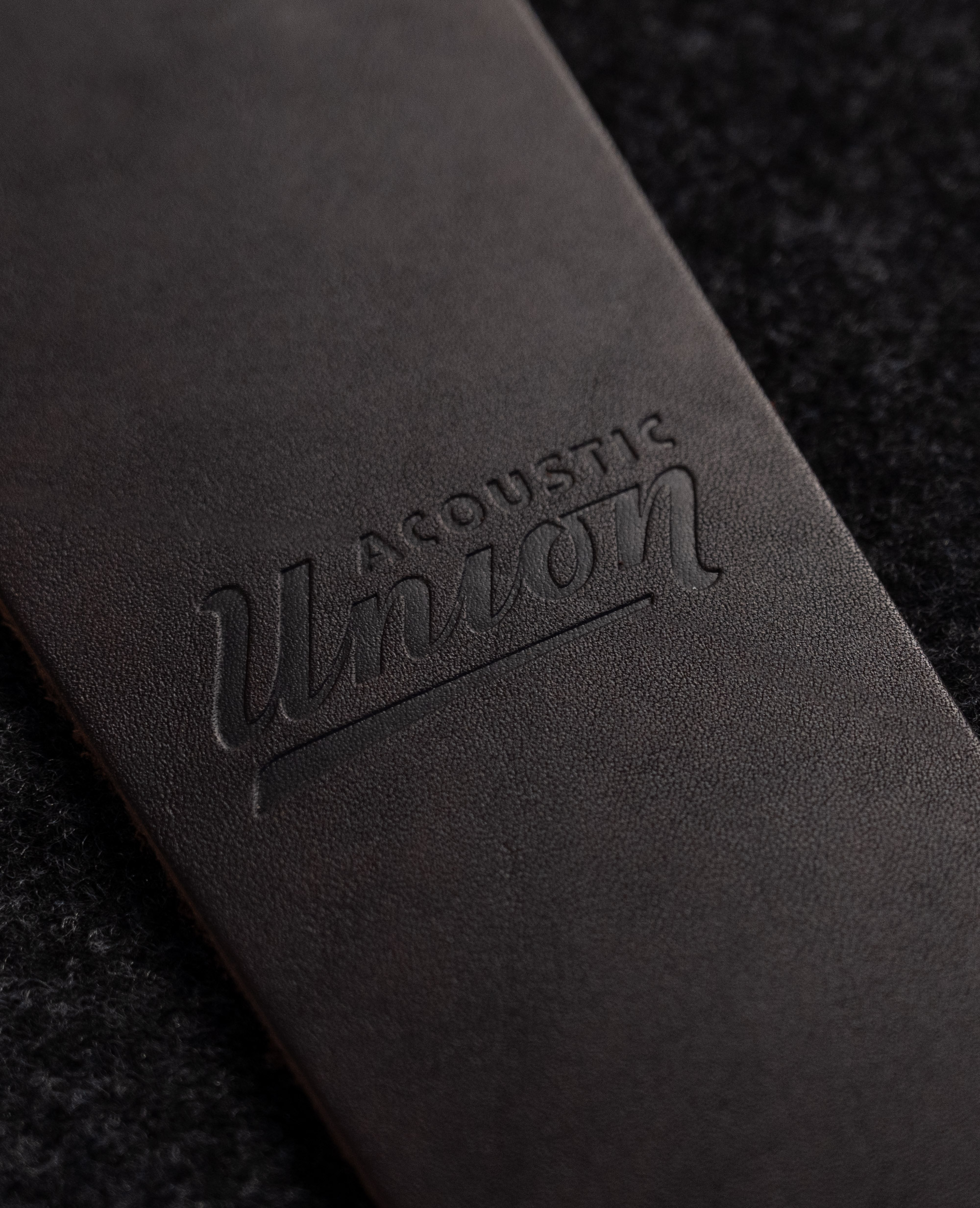 Ремень для гитары Acoustic Union Leather Classic 75, Brown - купить в "Гитарном Клубе"