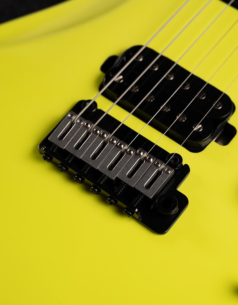 Электрогитара Covenant Custom Model Be Lemon - купить в "Гитарном Клубе"