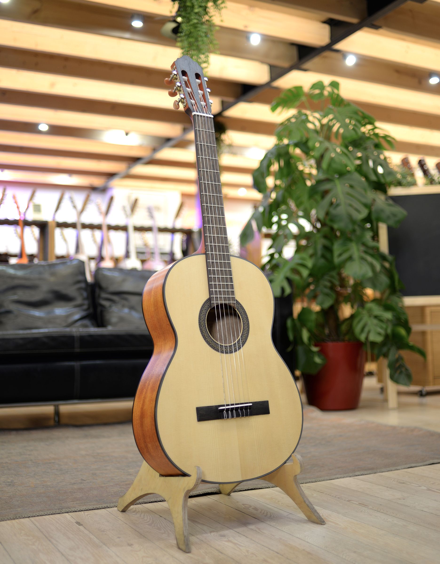 Классическая гитара Cort AC200-3/4-WBAG-OP - купить в "Гитарном Клубе"