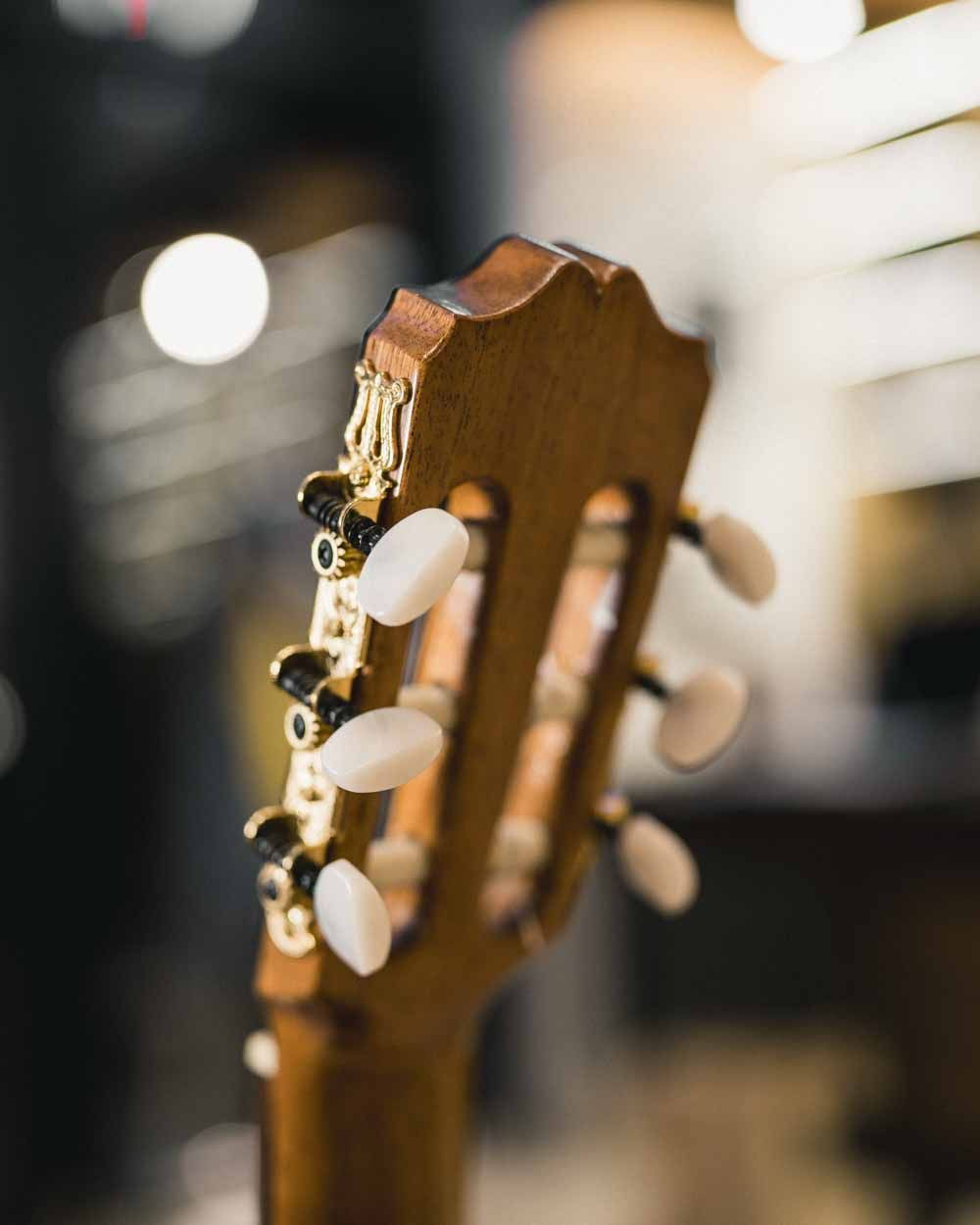 Классическая гитара Prudencio Saez 4A Spruce - купить в "Гитарном Клубе"