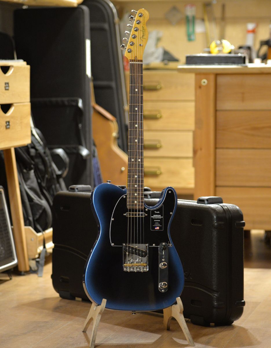 Электрогитара Fender American Professional II Telecaster Rw Dark Night - купить в "Гитарном Клубе"