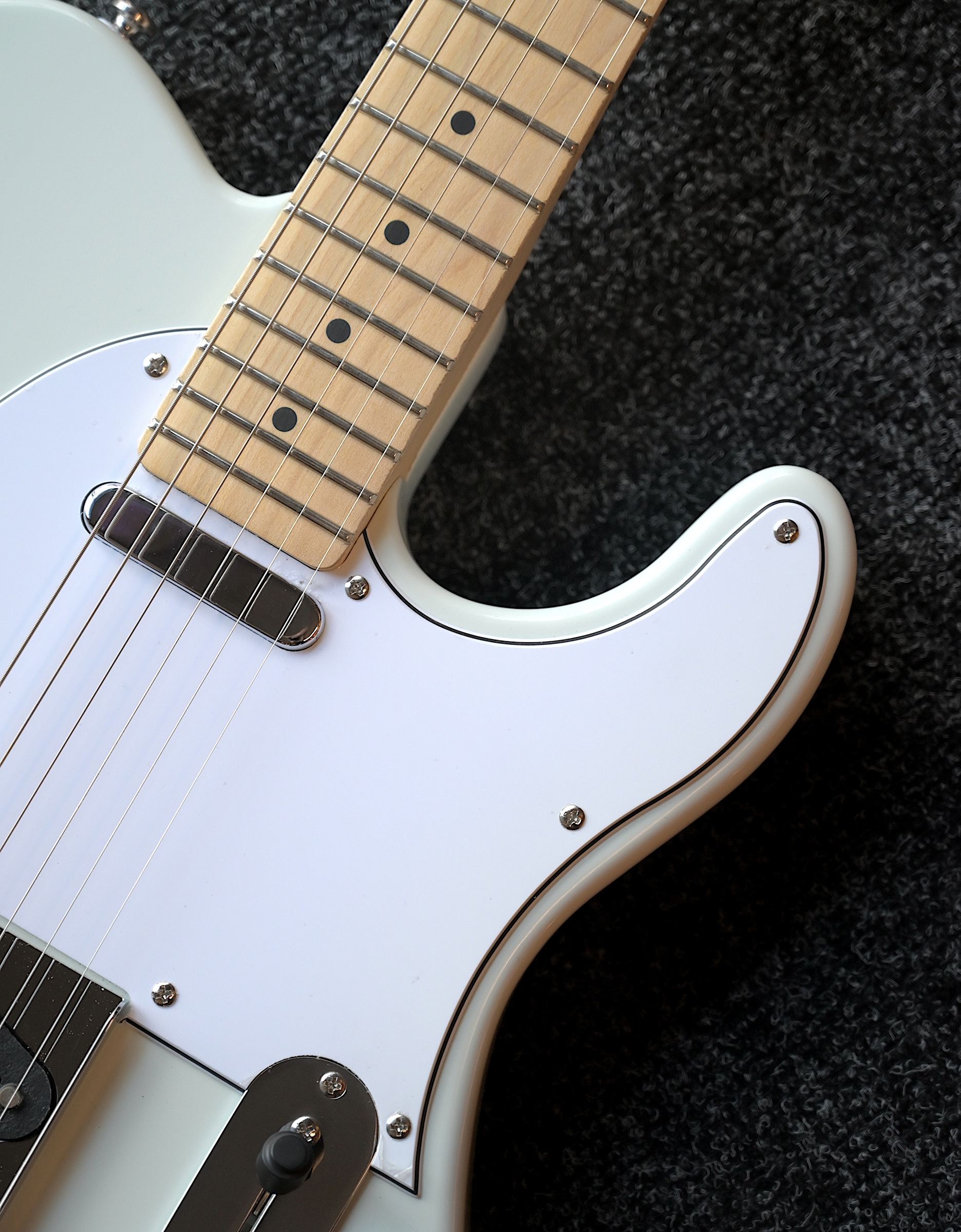 Электрогитара G&L Tribute ASAT Classic Alnico Sonic Blue Poplar MP - купить в "Гитарном Клубе"