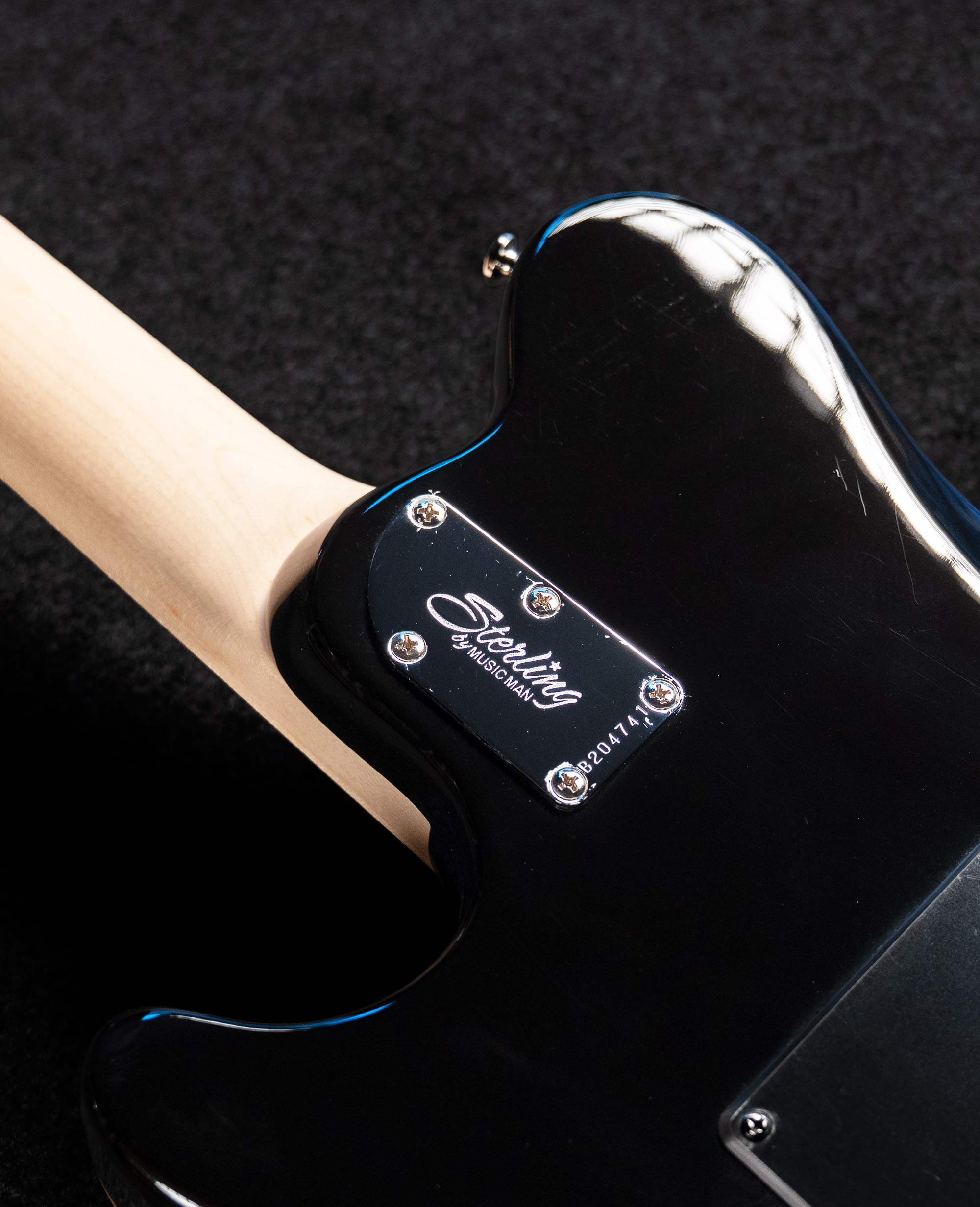 Электрогитара Sterling Axis Spectrum Blue - купить в "Гитарном Клубе"