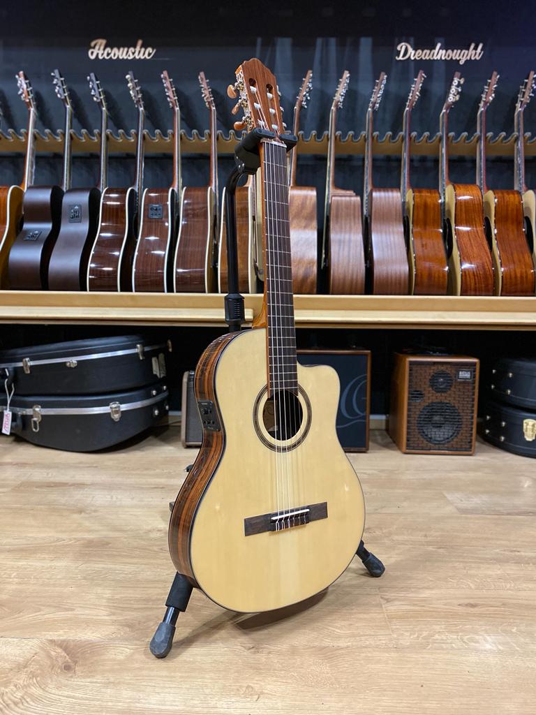 Классическая гитара Cort AC160CFTL-NAT - купить в "Гитарном Клубе"