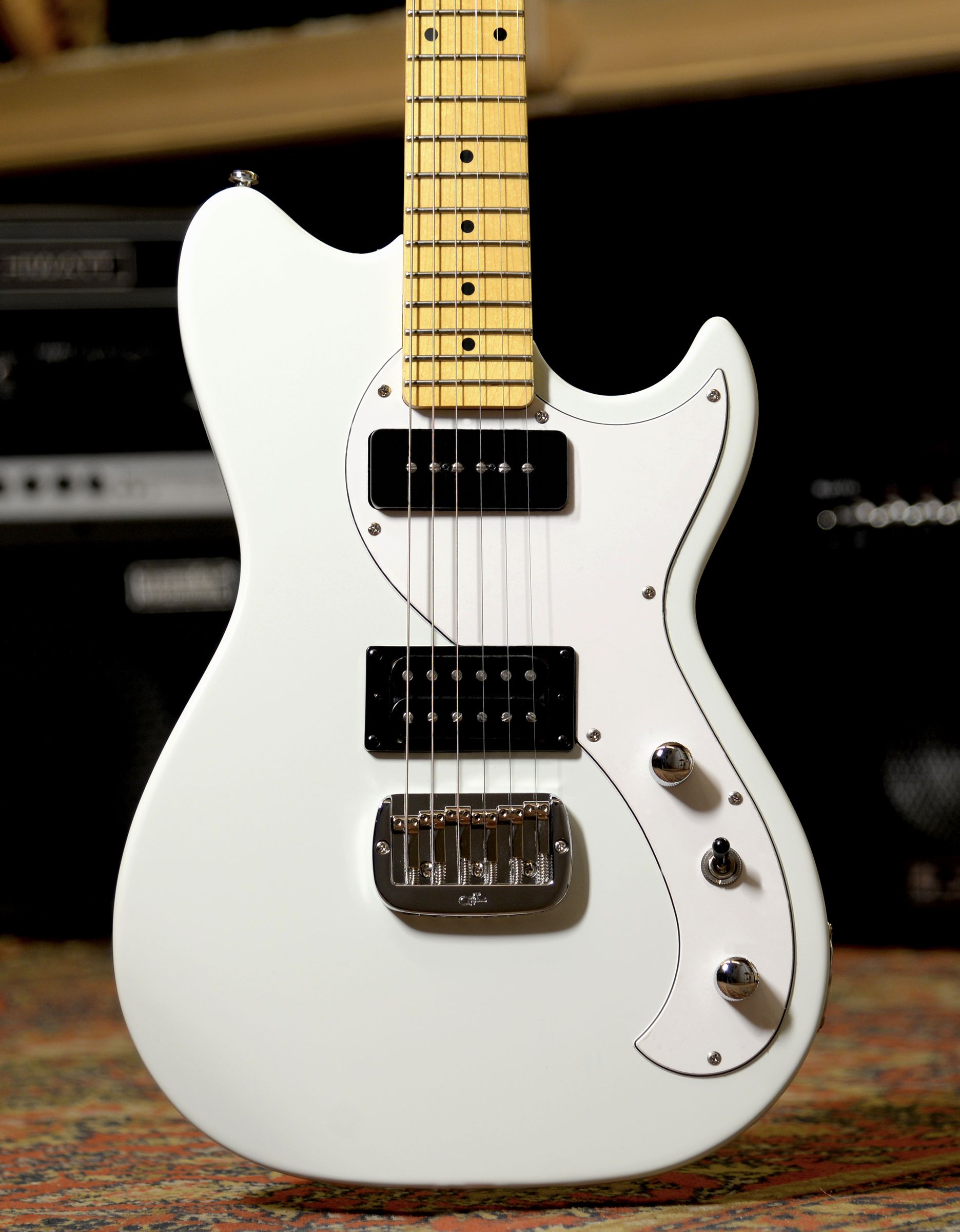 Электрогитара G&L Tribute Fallout Sonic Blue MP Poplar - купить в "Гитарном Клубе"