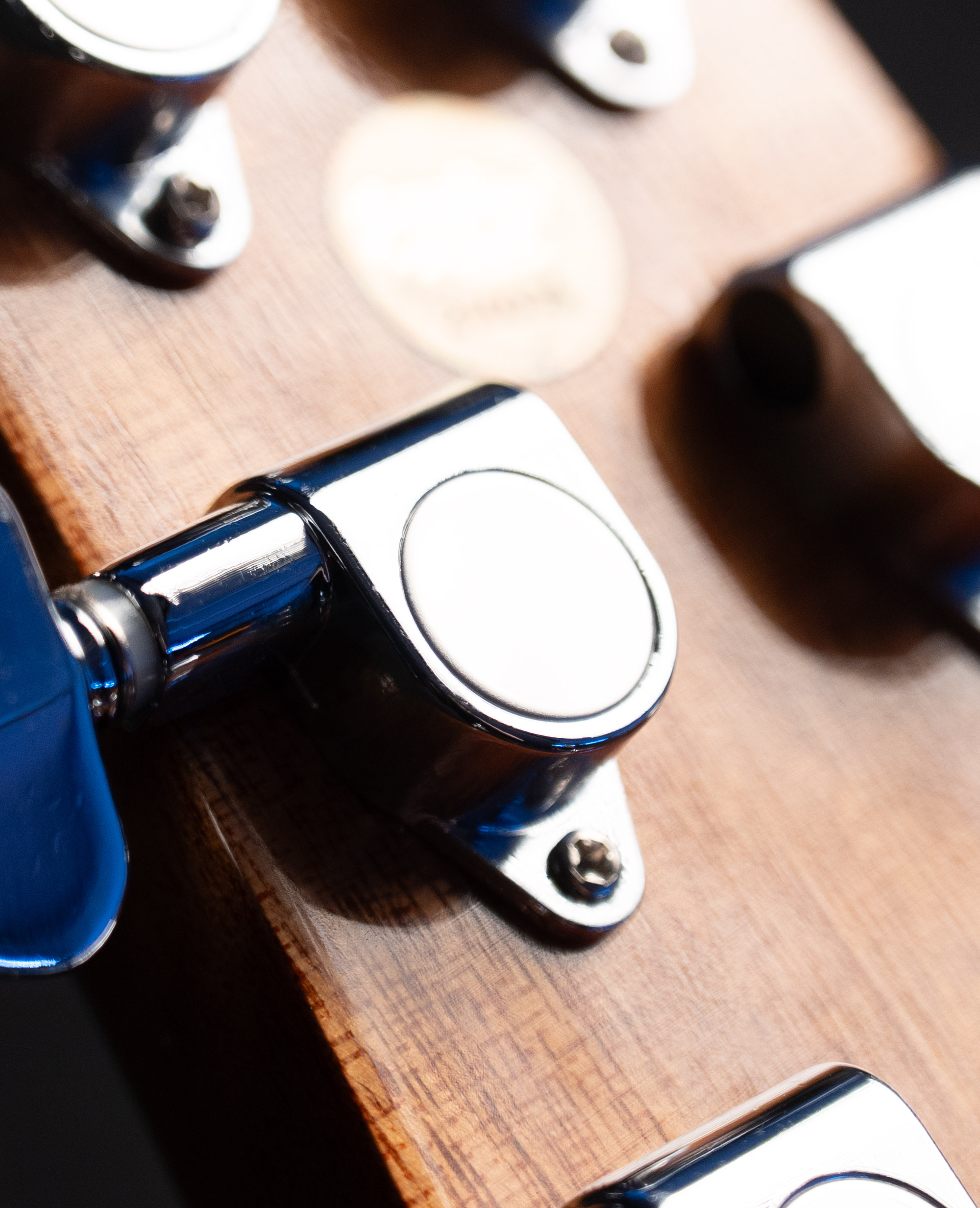 Электроакустическая гитара Ю. Стоянов D STCA - NAT/E - купить в "Гитарном Клубе"