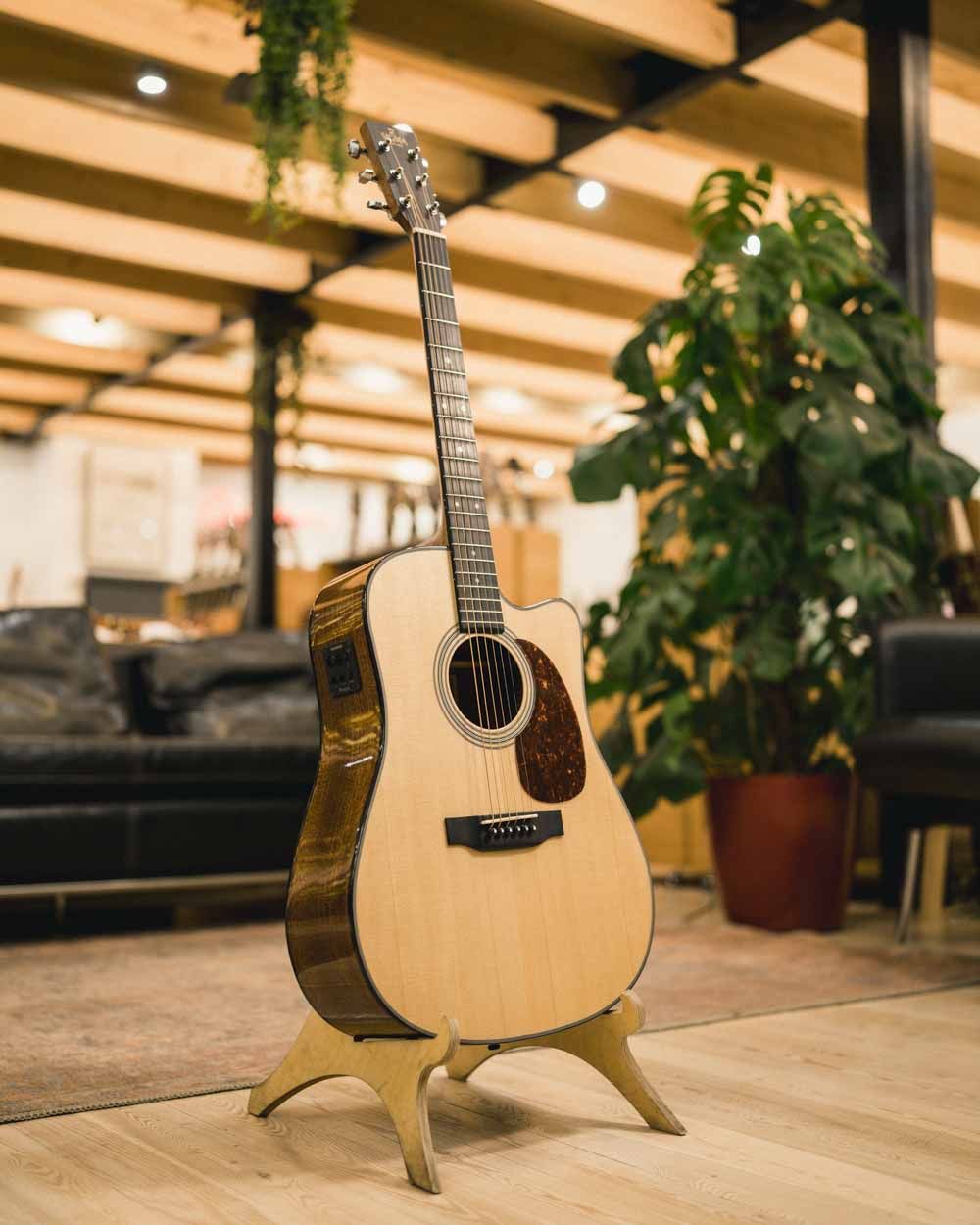 Электроакустическая гитара Sigma DMC-1E - купить в "Гитарном Клубе"