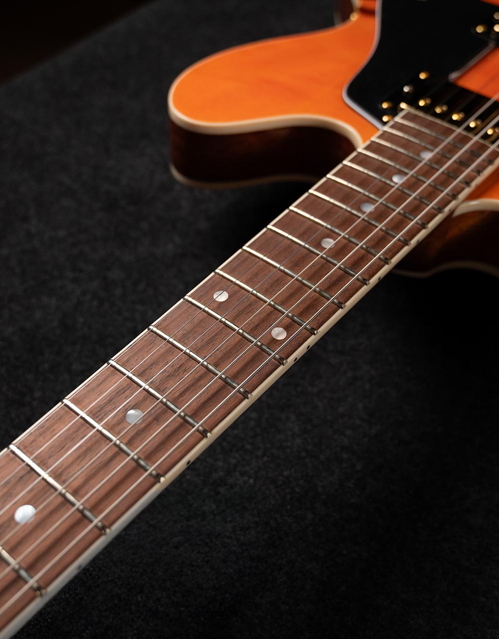 Полуакустическая гитара GMD AT35-custom - купить в "Гитарном Клубе"