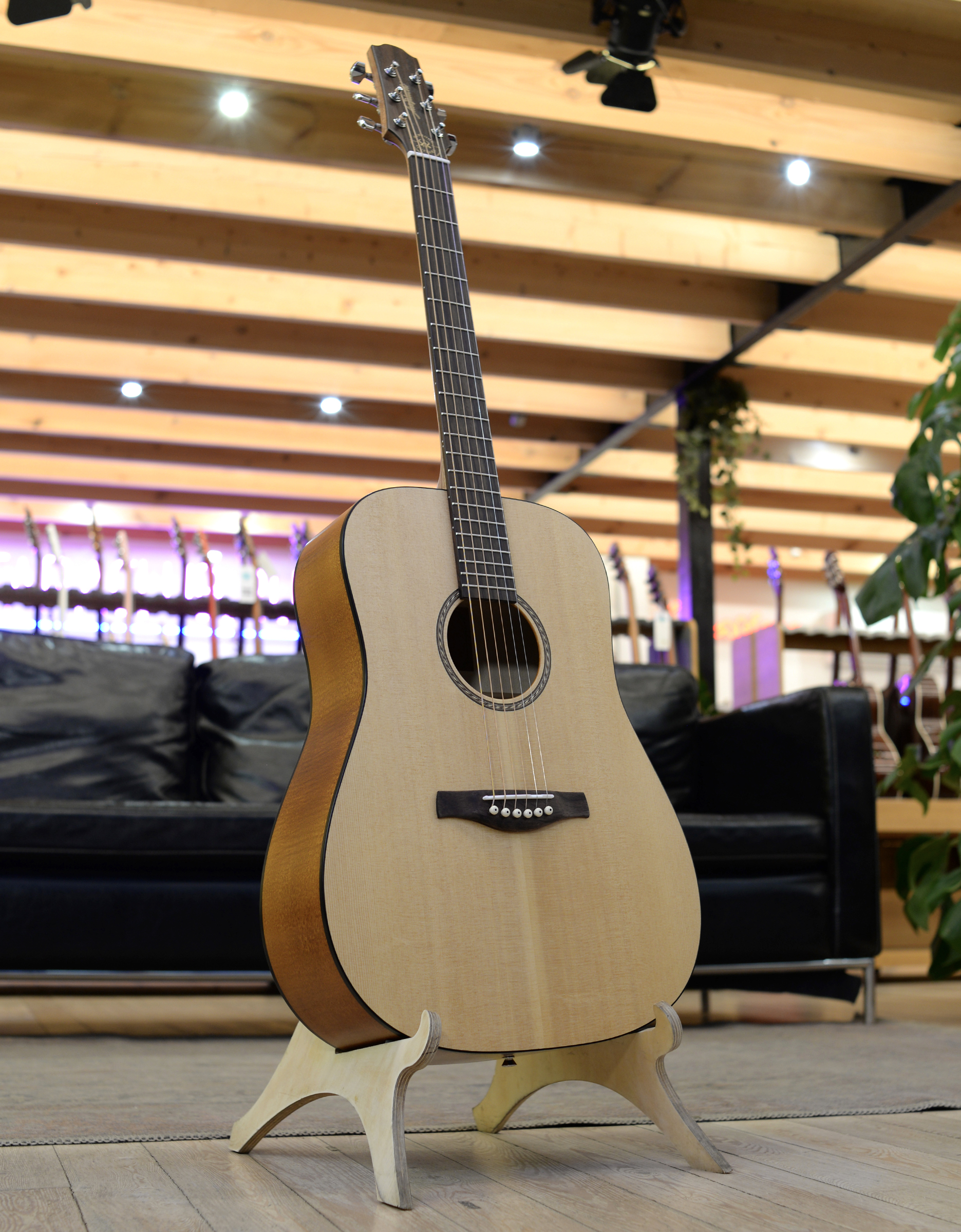 Акустическая гитара Mariachi D-ML, 45 мм - купить в "Гитарном Клубе"