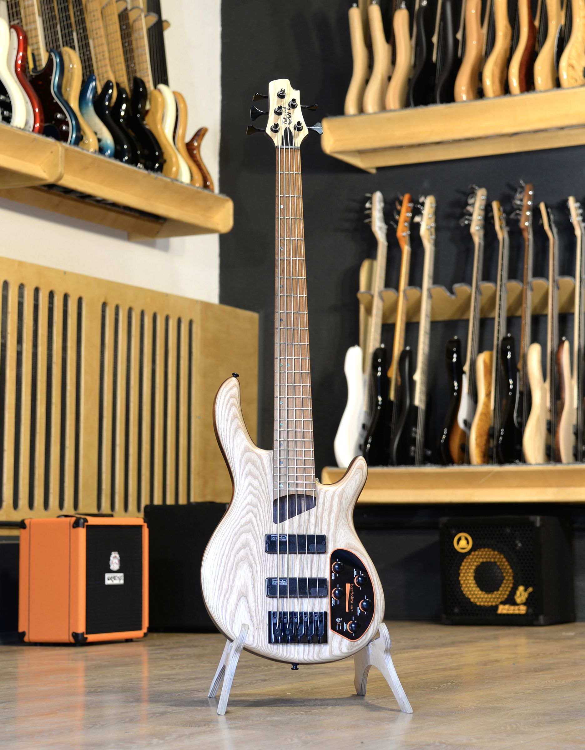 Бас-гитара Cort B5-Element-OPN Artisan Series - купить в "Гитарном Клубе"