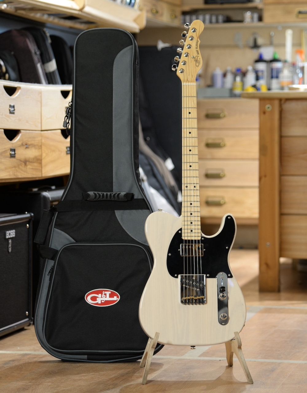 Электрогитара G&L FD ASAT Classic Bluesboy Blonde MP - купить в "Гитарном Клубе"