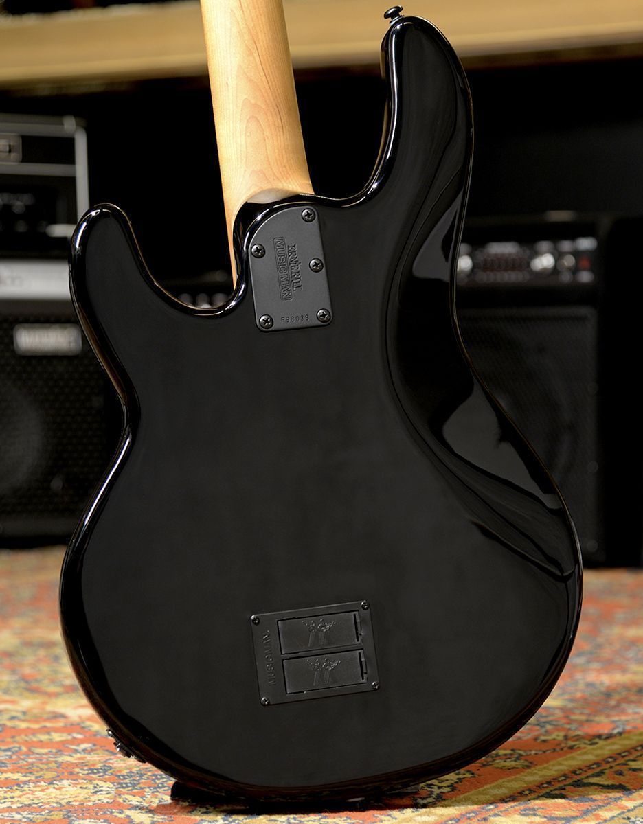Бас-гитара Music Man StingRay Special Black - купить в "Гитарном Клубе"