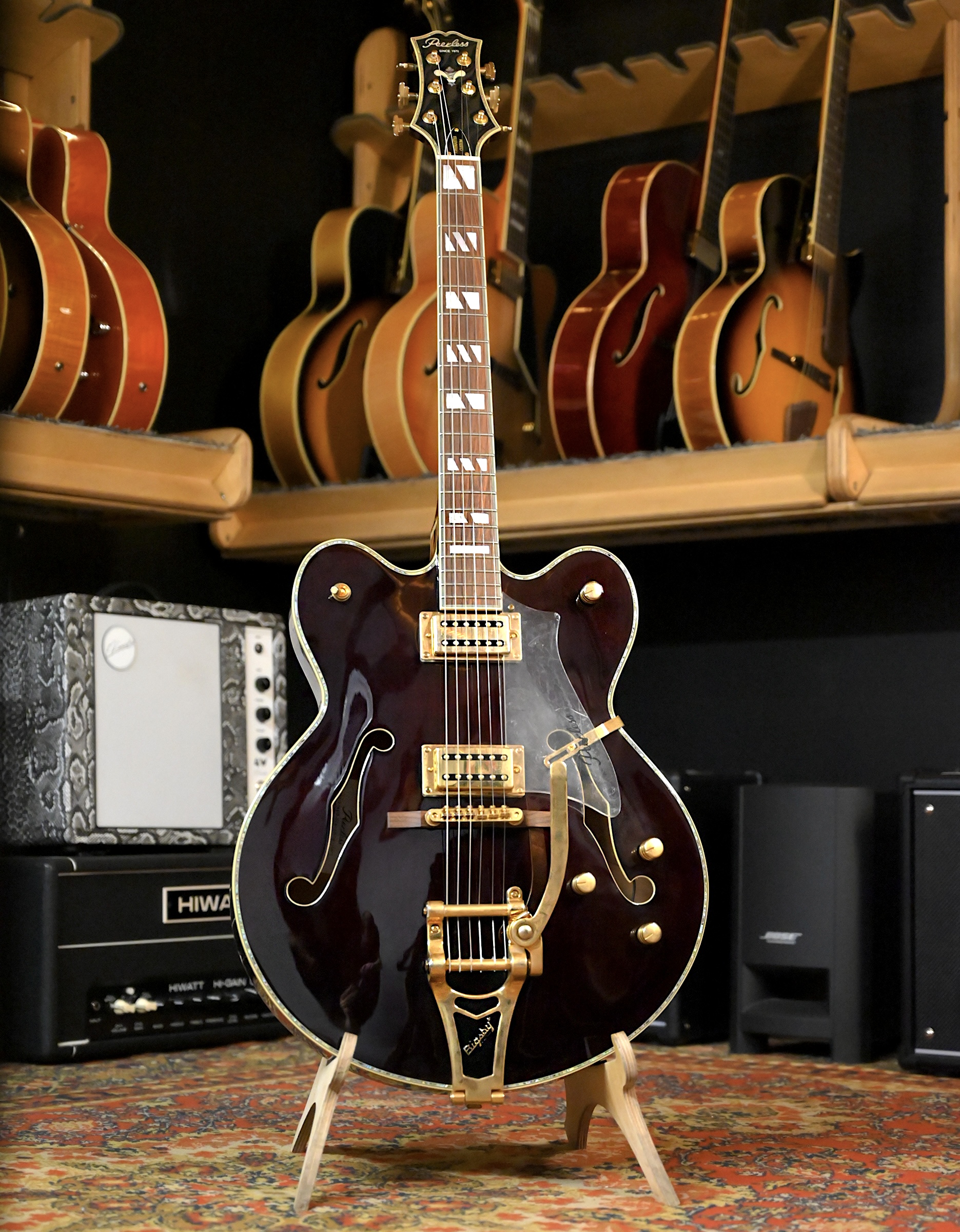 Полуакустическая гитара Peerless ToneMaster Custom - купить в "Гитарном Клубе"