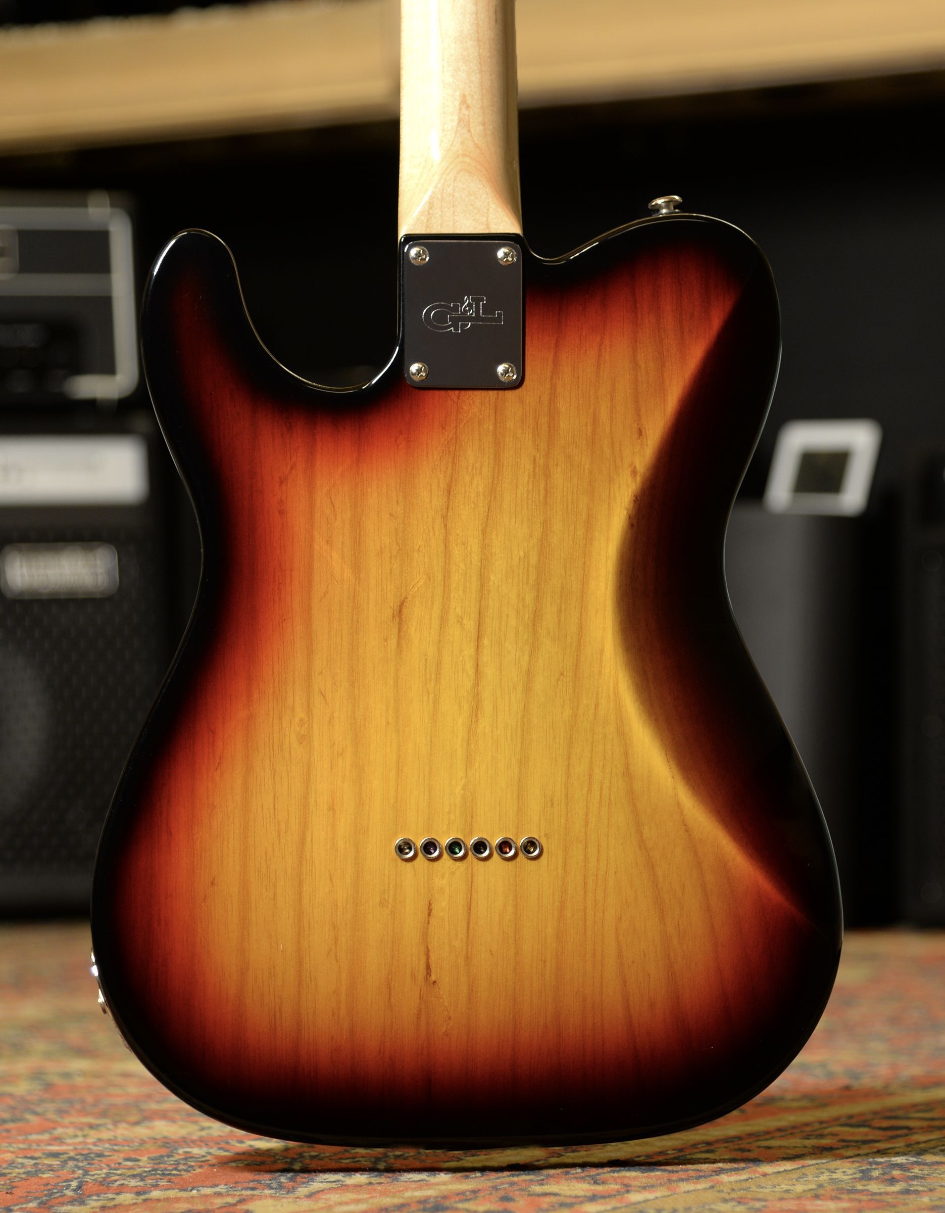Электрогитара G&L FD ASAT Classic Bluesboy 3-Tone Sunburst MP - купить в "Гитарном Клубе"