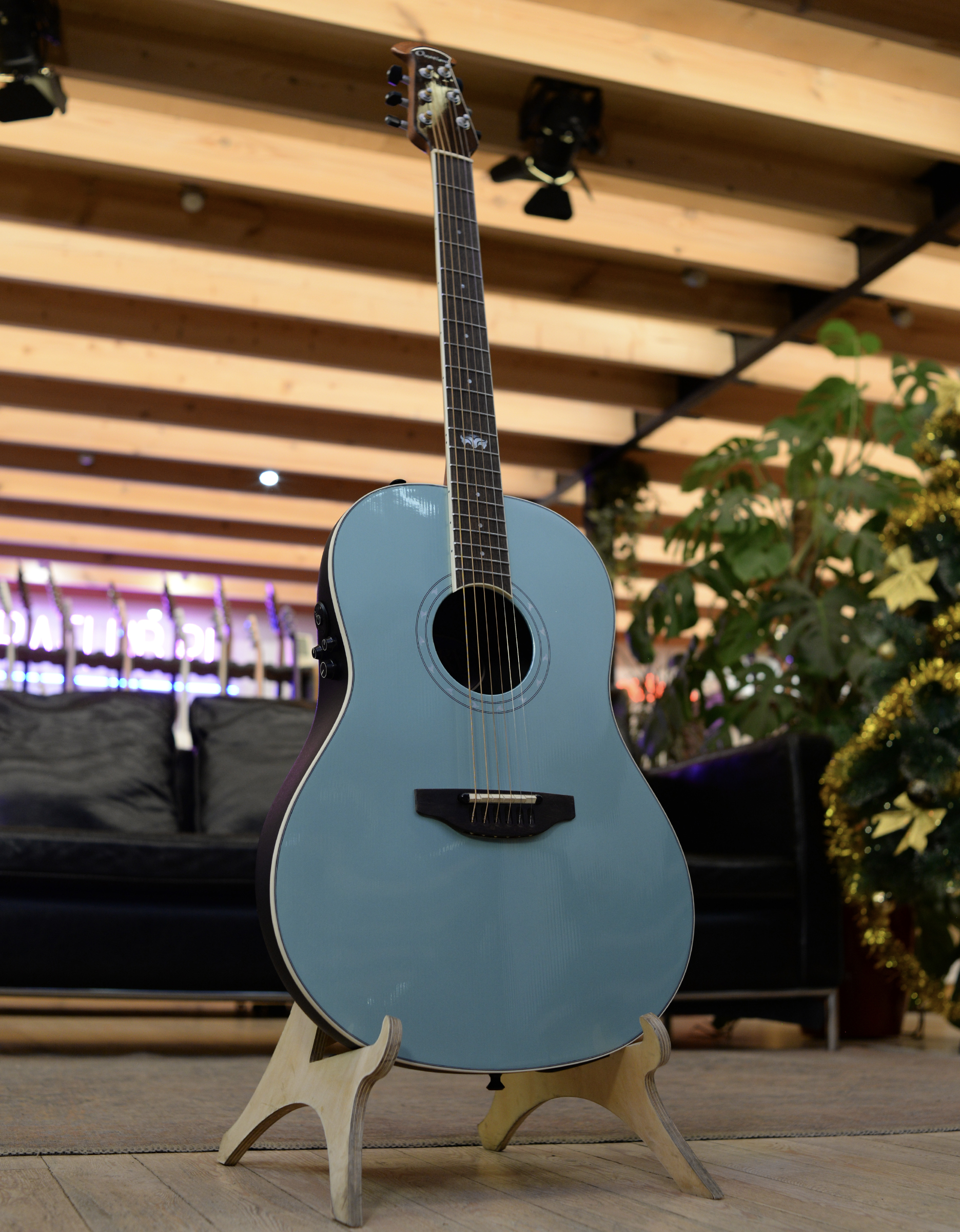 Электроакустическая гитара Ovation 1516YS-G Pro Series Ultra Non-Cutaway - купить в "Гитарном Клубе"