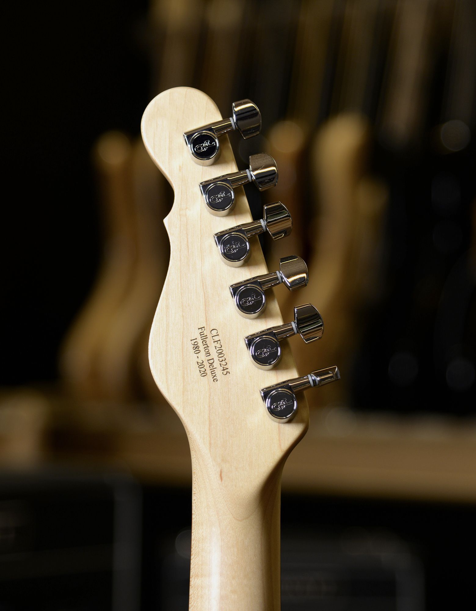 Электрогитара G&L FD ASAT Special 3-Tone Sunburst CR - купить в "Гитарном Клубе"