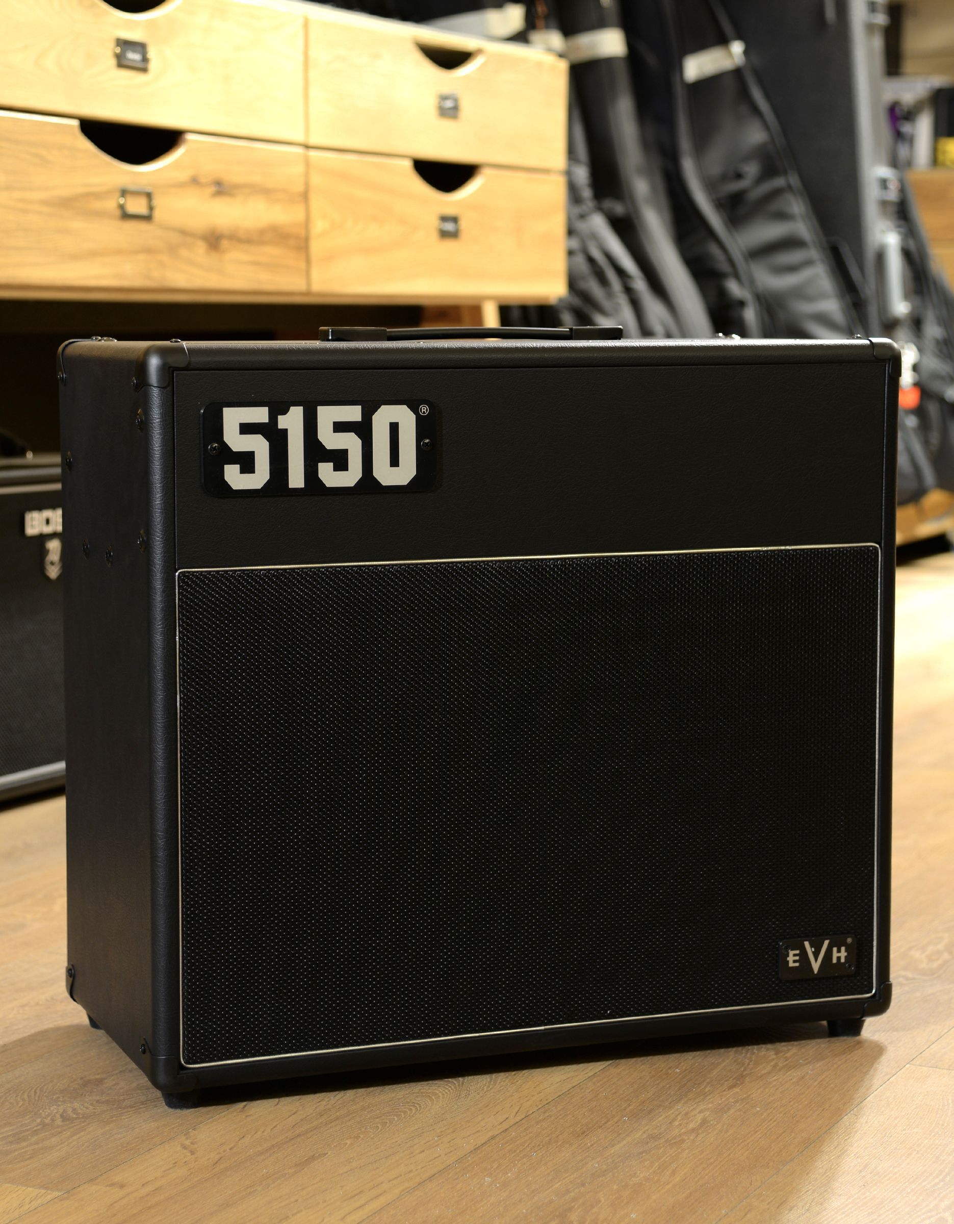 Ламповый усилитель для электрогитары EVH 5150 Iconic Series 40W 1x12", Black - купить в "Гитарном Клубе"