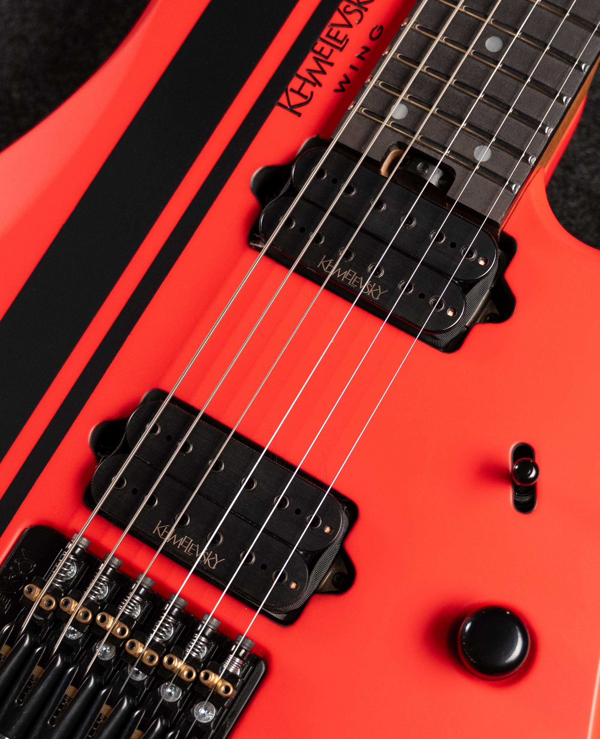 Электрогитара Khmelevsky Wing Red Rocket #141 - купить в "Гитарном Клубе"