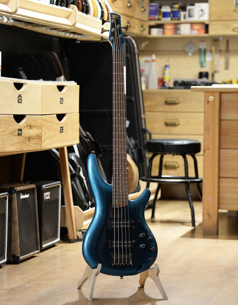 Бас-гитара Ibanez SR305E-CUB, Blue - купить в "Гитарном Клубе"