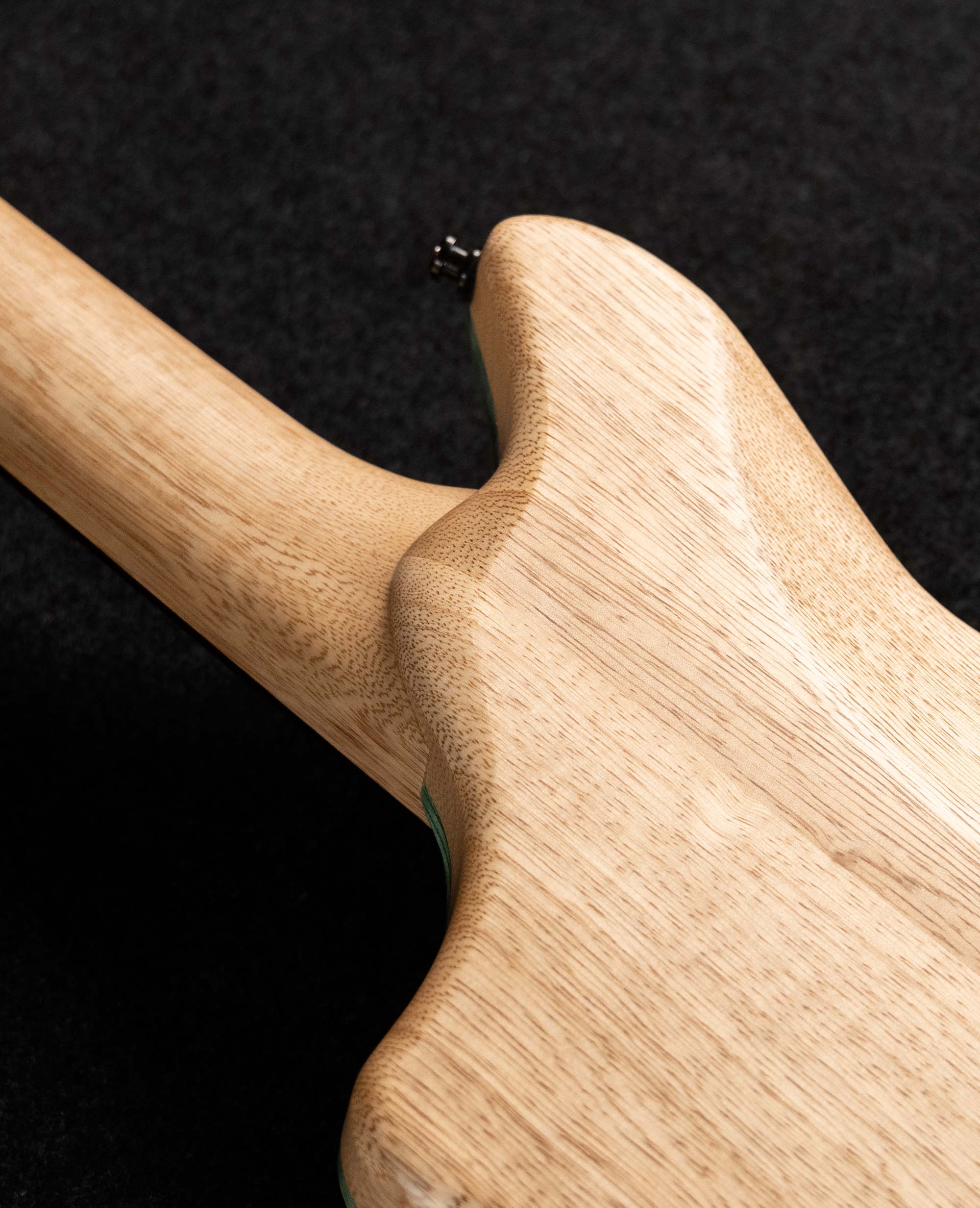 Тревел-электрогитара Poznysh Travel Meteora - купить в "Гитарном Клубе"