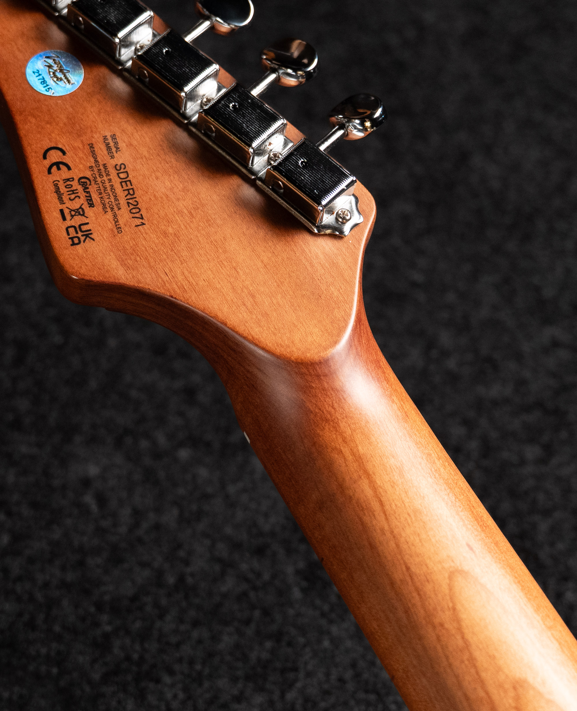 Электрогитара Crafter Crema VVS MP Malty White - купить в "Гитарном Клубе"