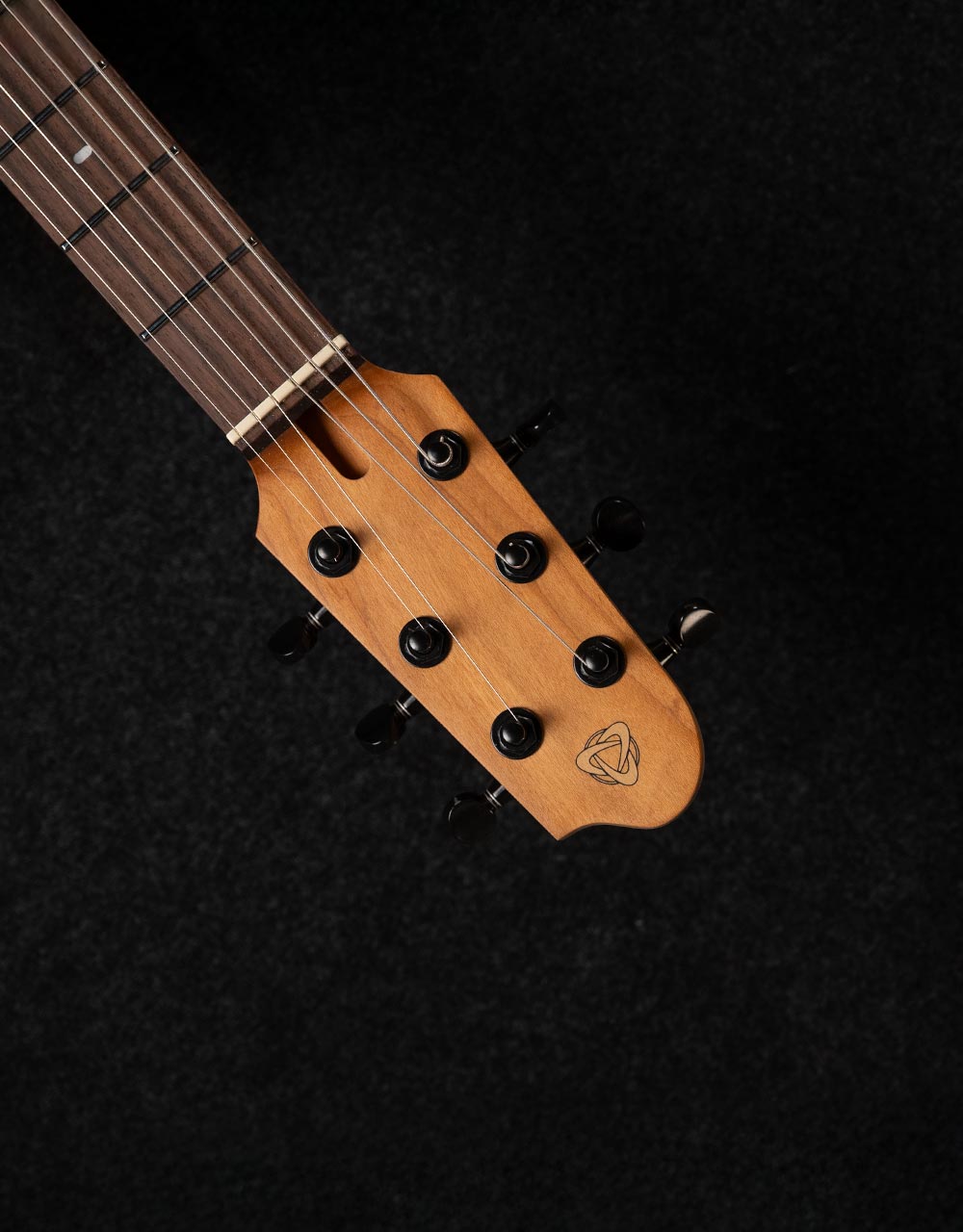 Электрогитара Covenant Custom Model Ate Bk - купить в "Гитарном Клубе"