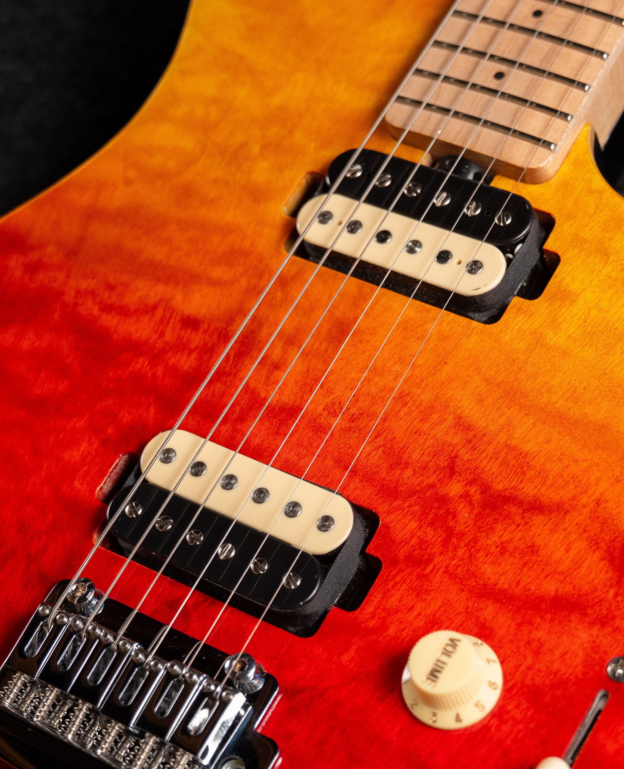 Электрогитара Sterling Axis Spectrum Red - купить в "Гитарном Клубе"