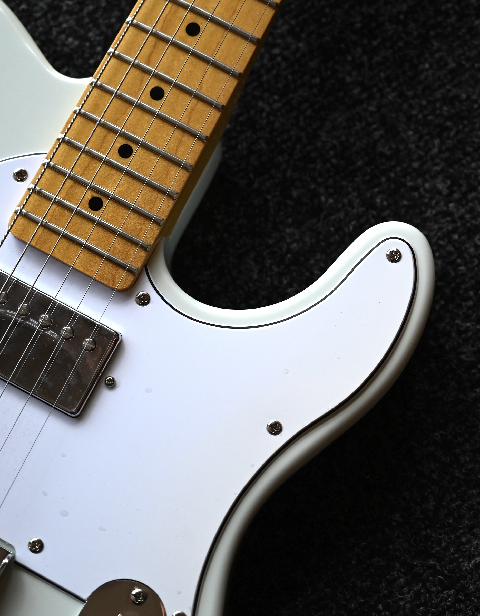 Электрогитара G&L Tribute ASAT Classic Bluesboy Sonic Blue MP - купить в "Гитарном Клубе"