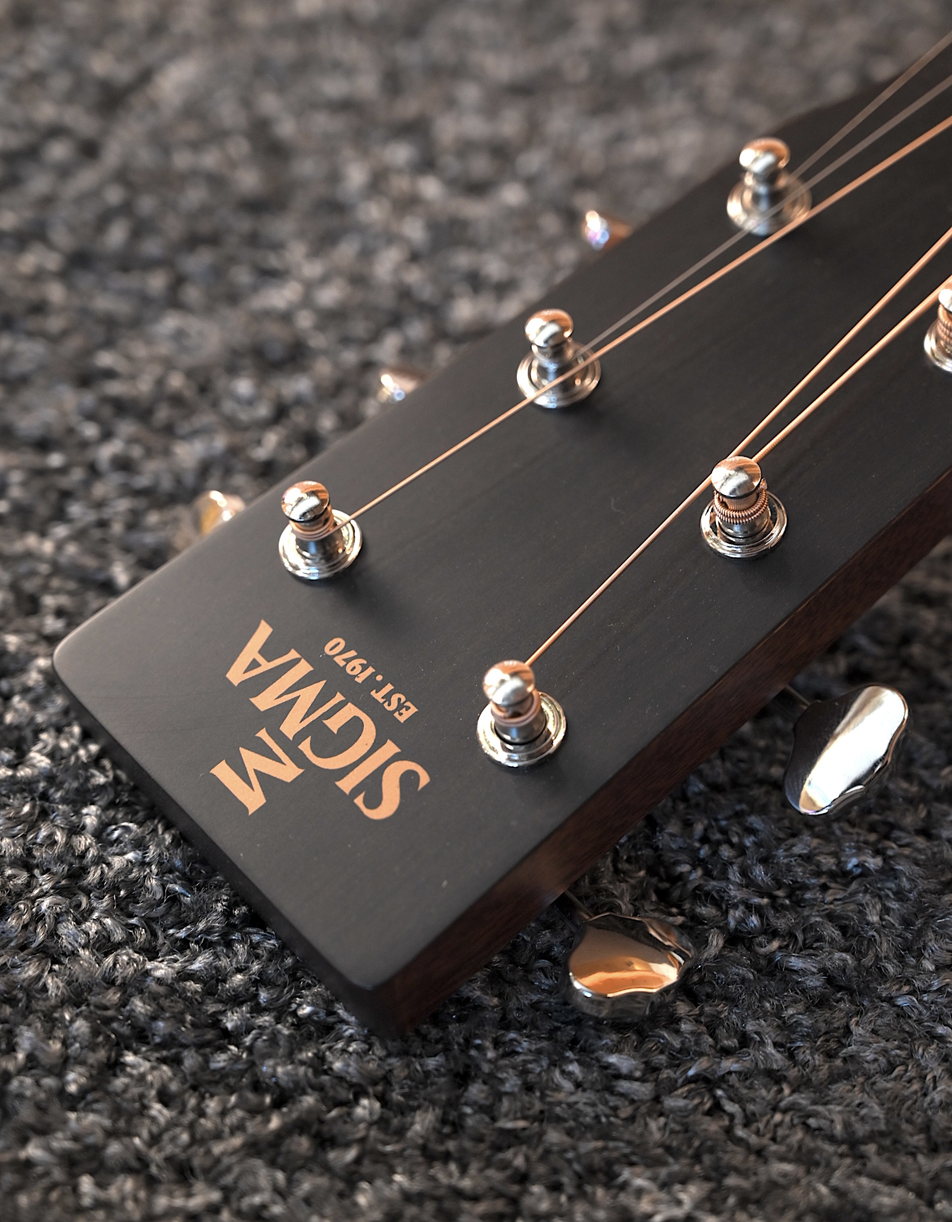 Акустическая гитара Sigma SOMR-28 - купить в "Гитарном Клубе"