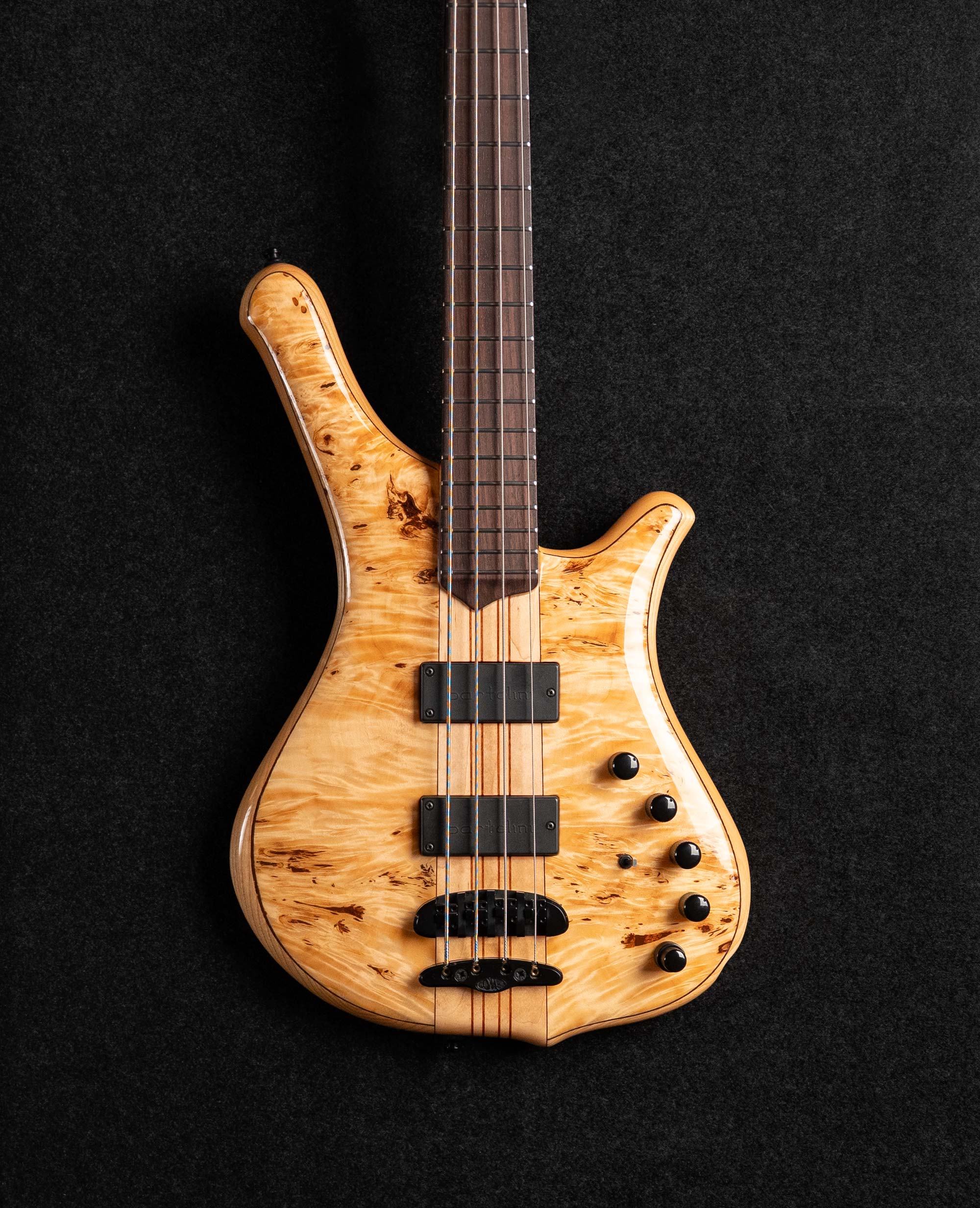 Бас-гитара Mayones Comodous 4 Classic Eye Poplar - купить в "Гитарном Клубе"