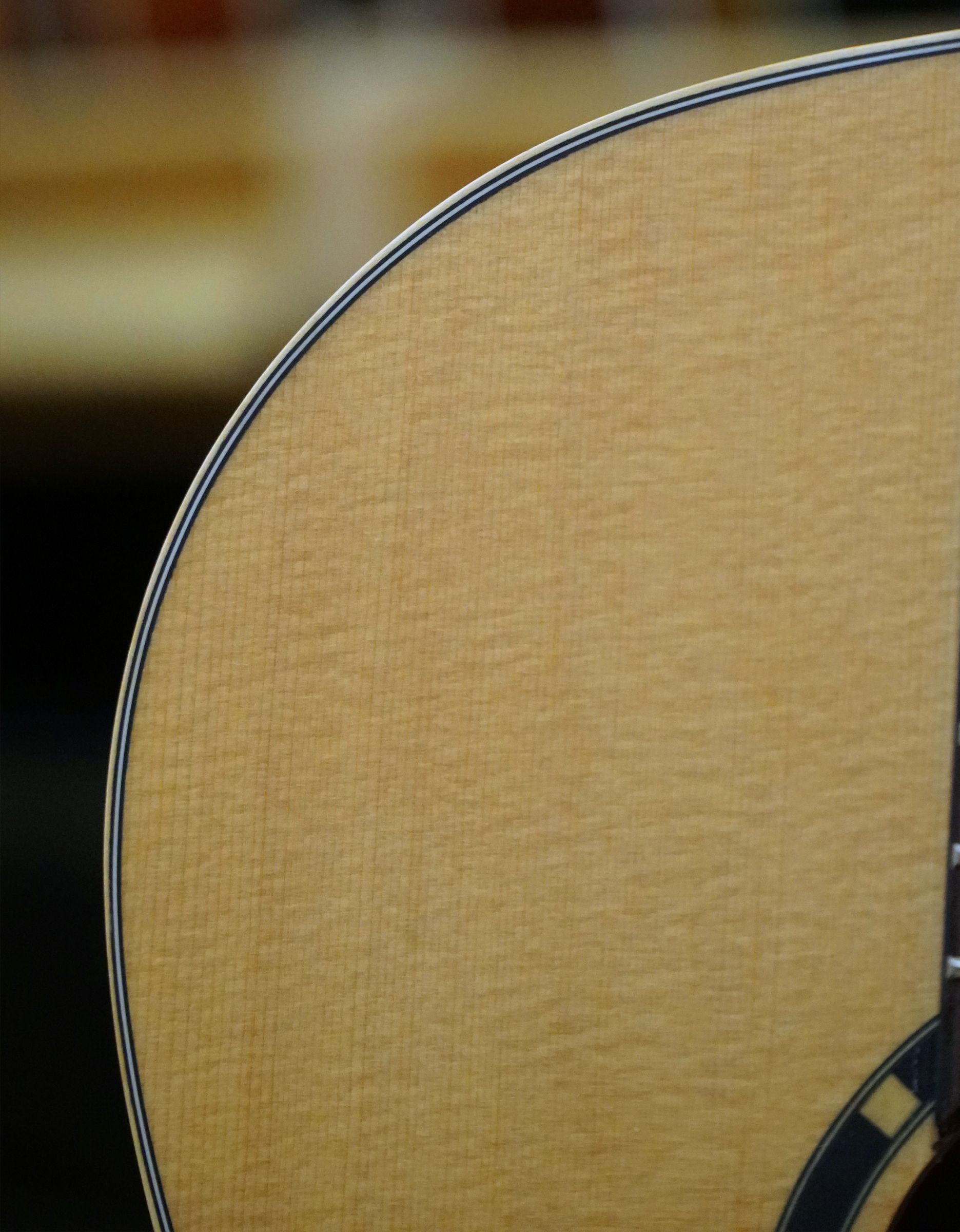 Классическая гитара Ortega R121-4/4 - купить в "Гитарном Клубе"