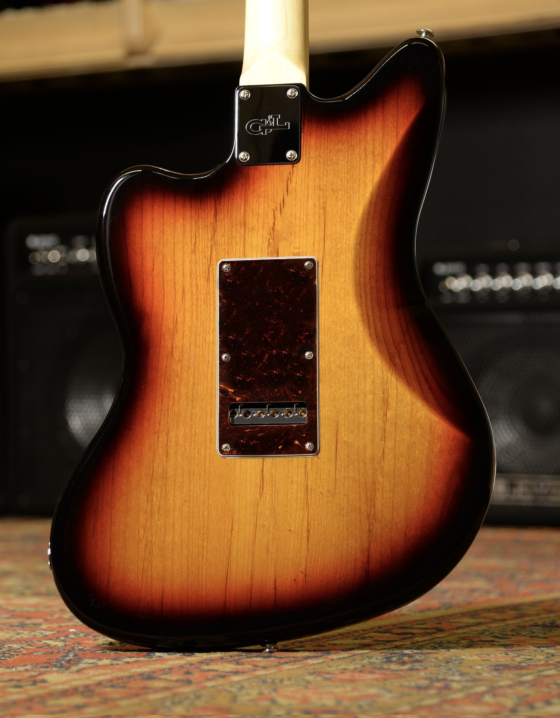 Электрогитара G&L FD Doheny 3-Tone Sunburst CR - купить в "Гитарном Клубе"