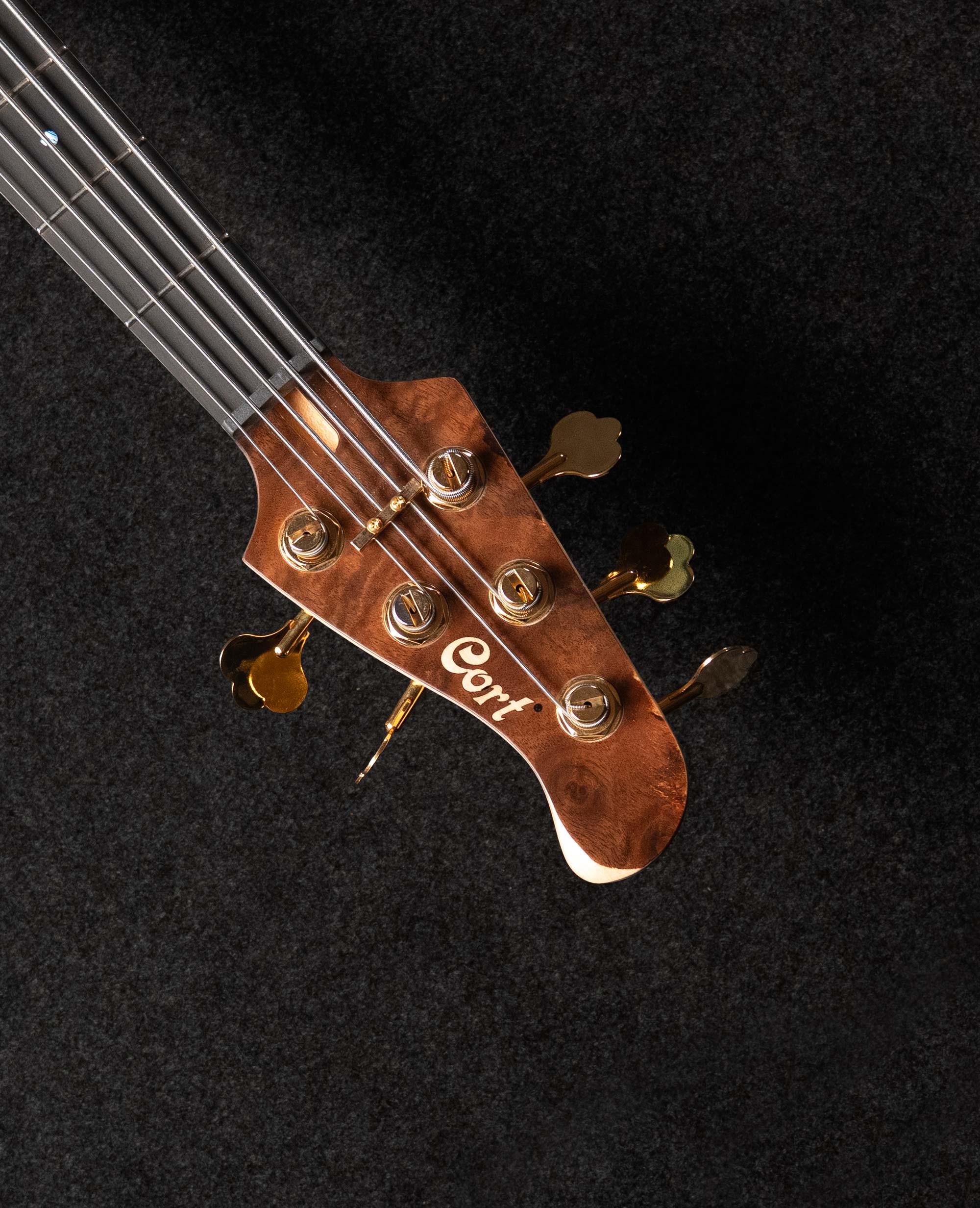 Бас-гитара Cort Rithimic-V-NAT  - купить в "Гитарном Клубе"