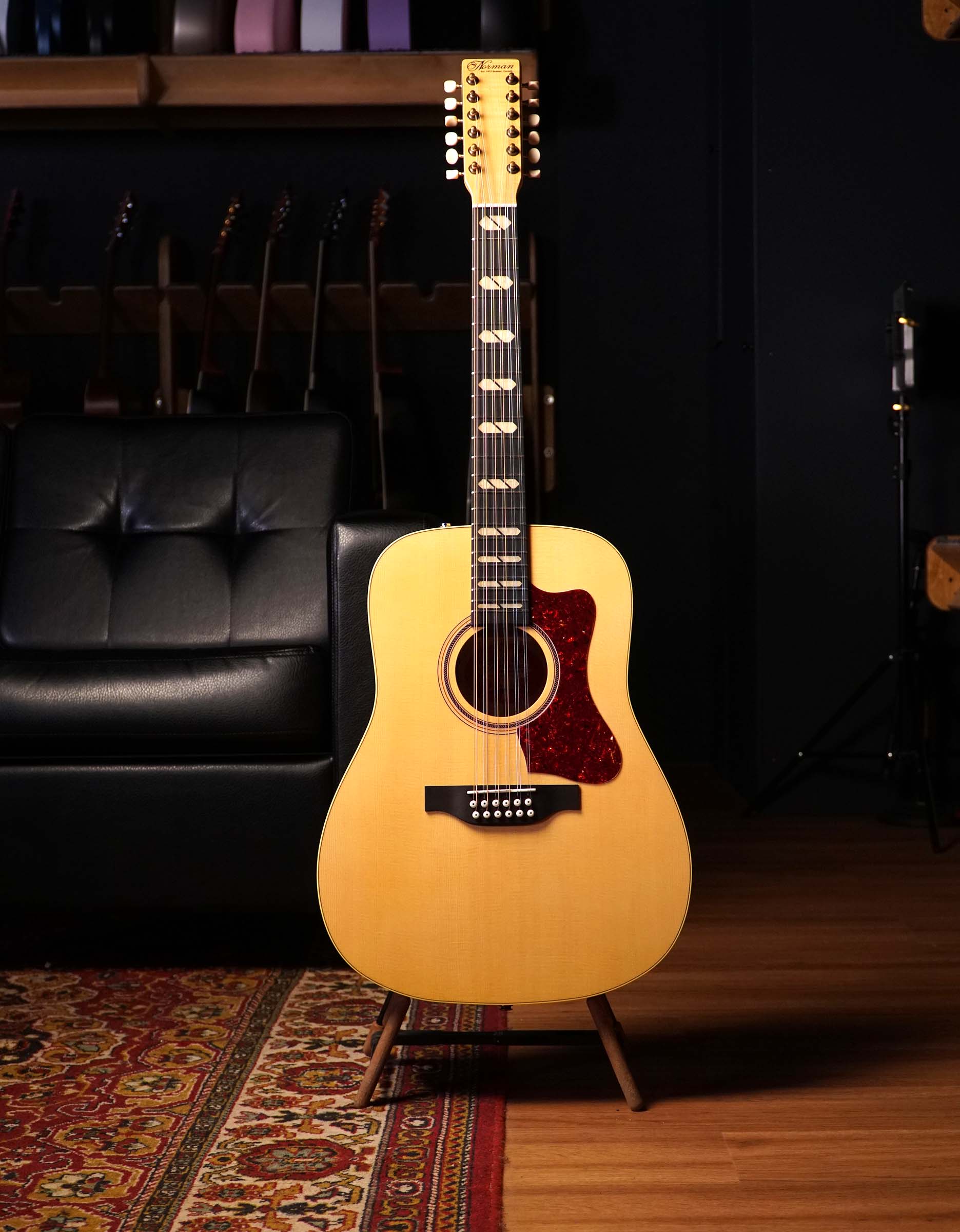 Электроакустическая 12-струнная гитара Norman B50 12 Natural SG - купить в "Гитарном Клубе"