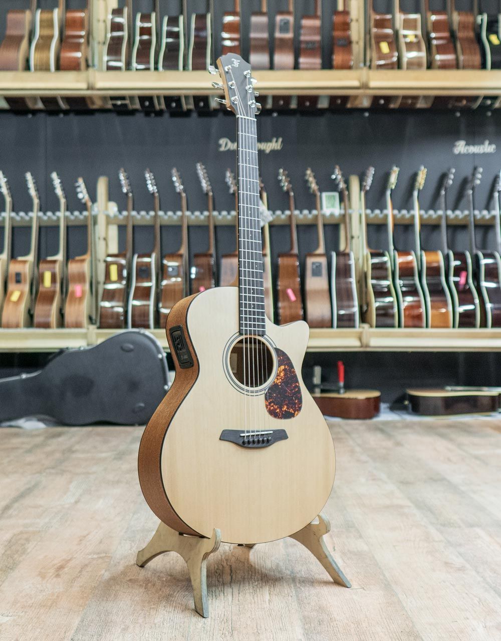 Электроакустическая гитара Furch MC Blue Gc-CM SPE - купить в "Гитарном Клубе"