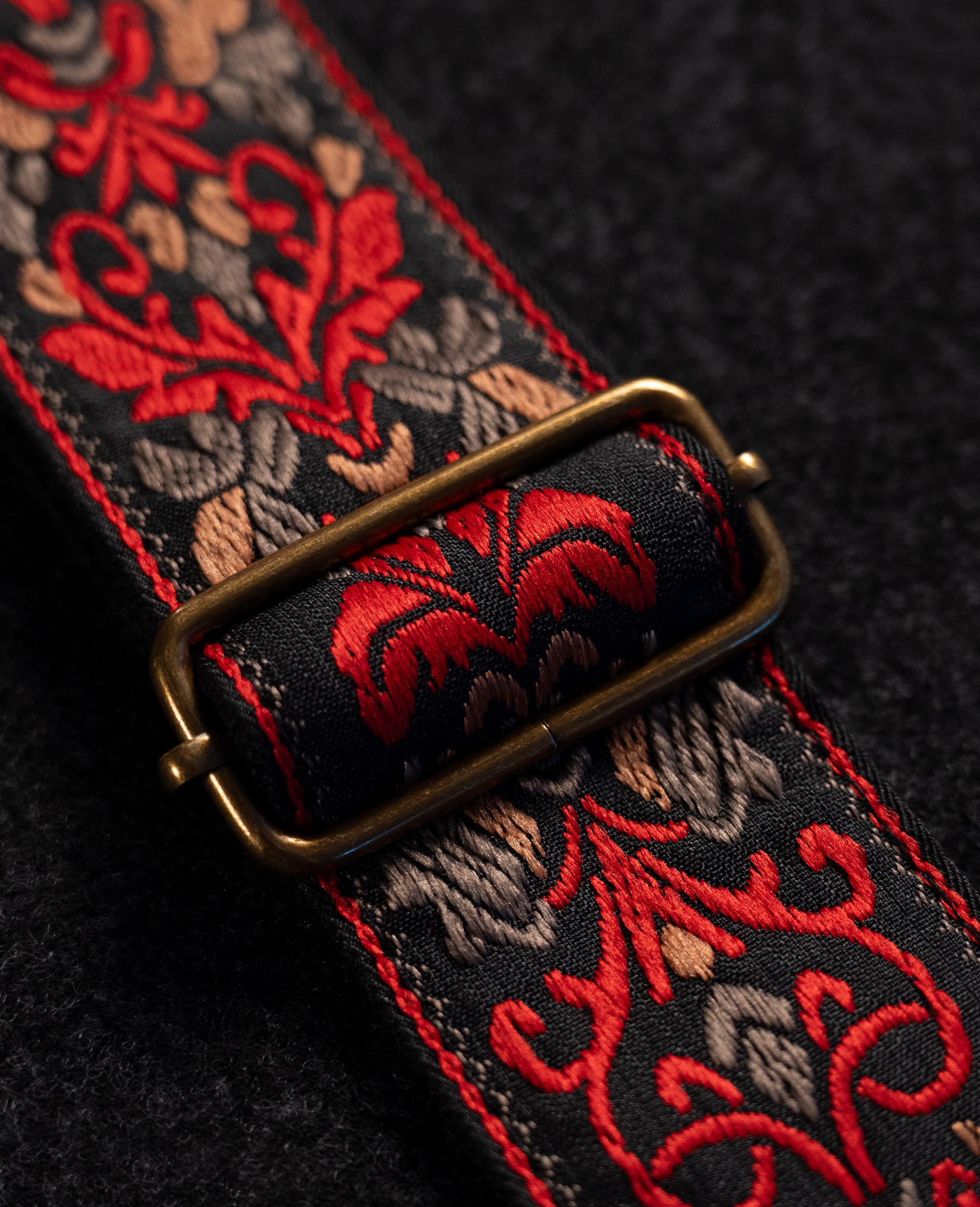 Ремень для гитары Acoustic Union Jacquard, Ember - купить в "Гитарном Клубе"