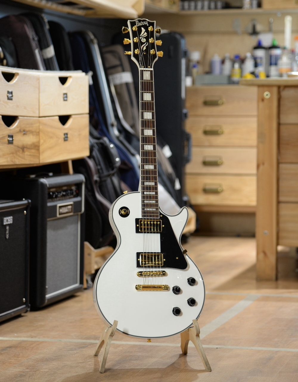 Электрогитара Burny RLC60 Snow White - купить в "Гитарном Клубе"