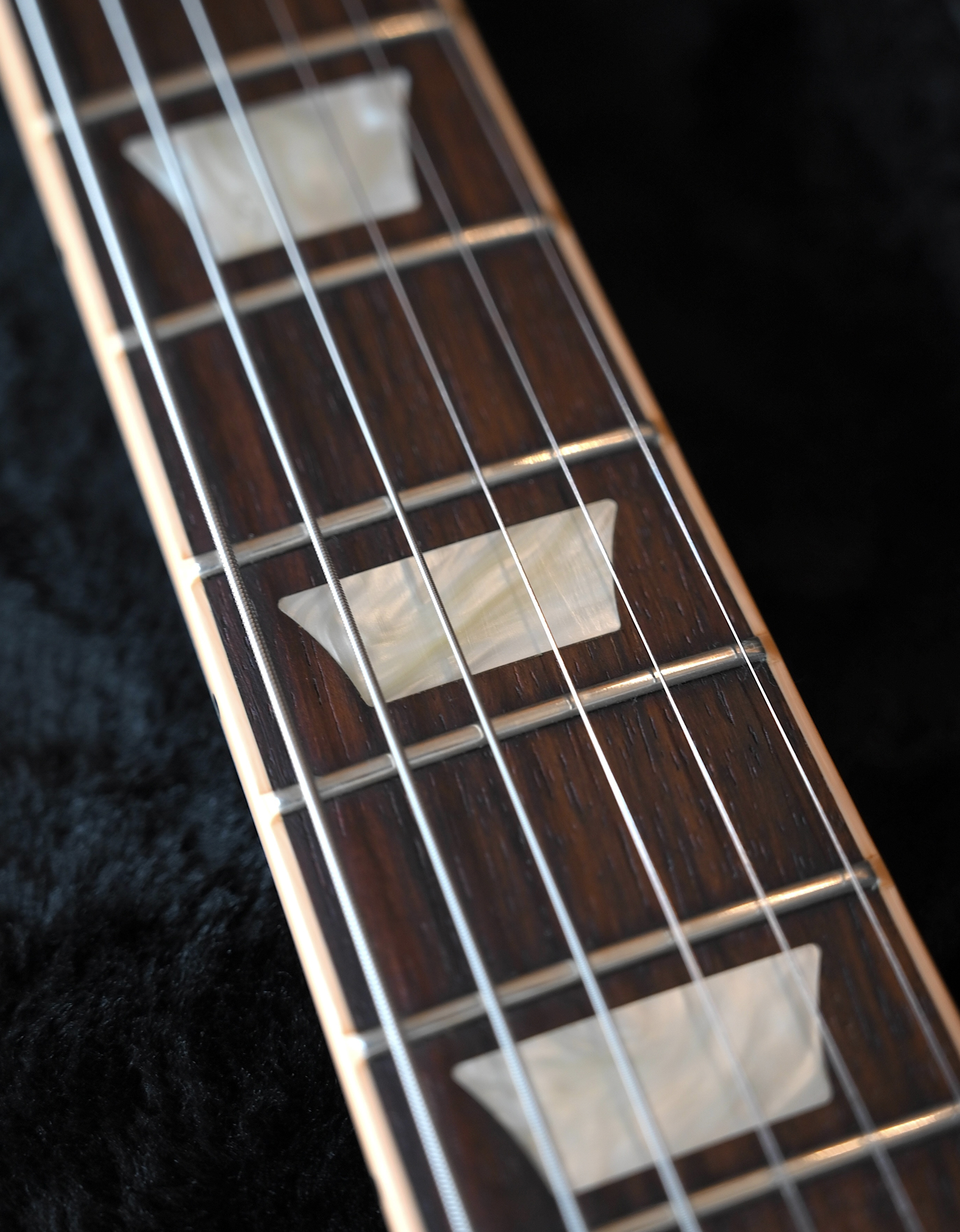 Электрогитара Gibson Les Paul Standard, Blueberry Burst