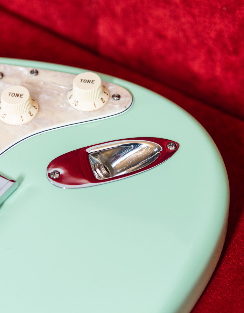 Электрогитара Fender Custom Shop Stratocaster Surf Green, именная модель Jeff Beck - купить в "Гитарном Клубе"