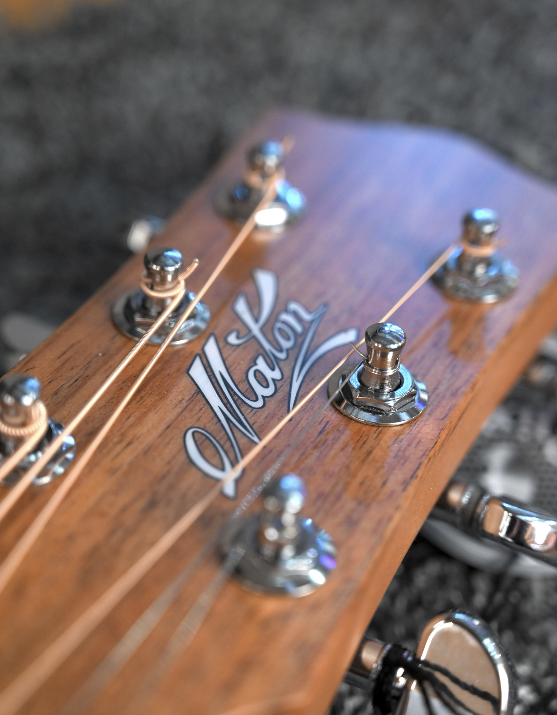 Электроакустическая гитара Maton SRS70C - купить в "Гитарном Клубе"