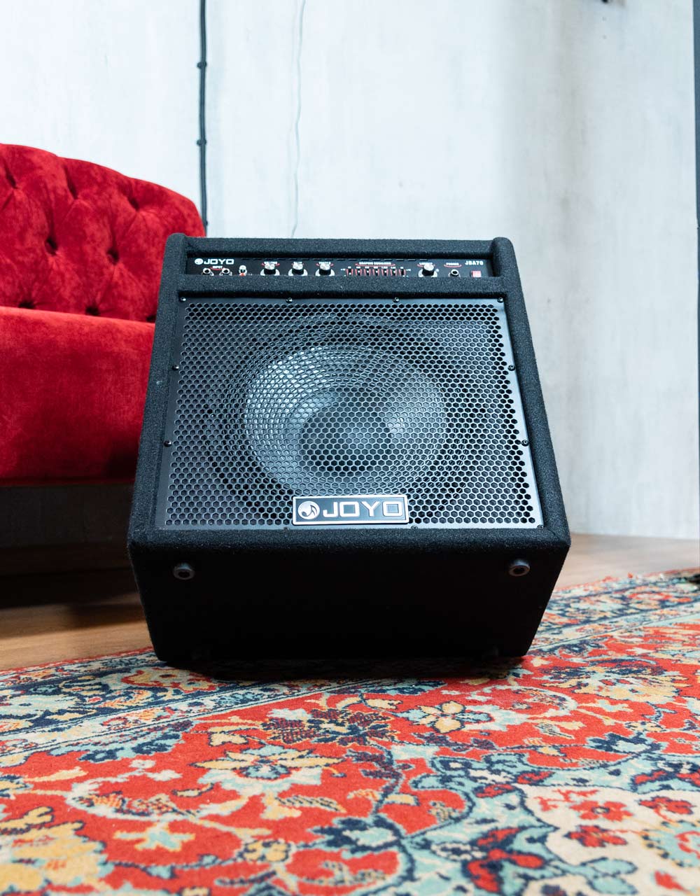 Комбоусилитель для бас-гитары JOYO JBA-70 - купить в "Гитарном Клубе"