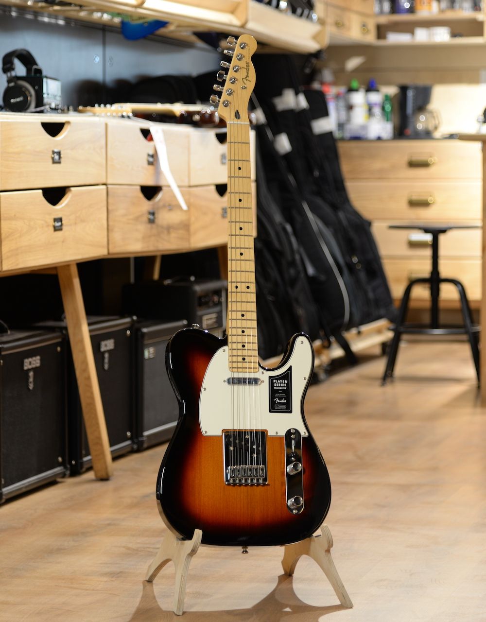 Электрогитара Fender Player Telecaster Sunburst - купить в "Гитарном Клубе"