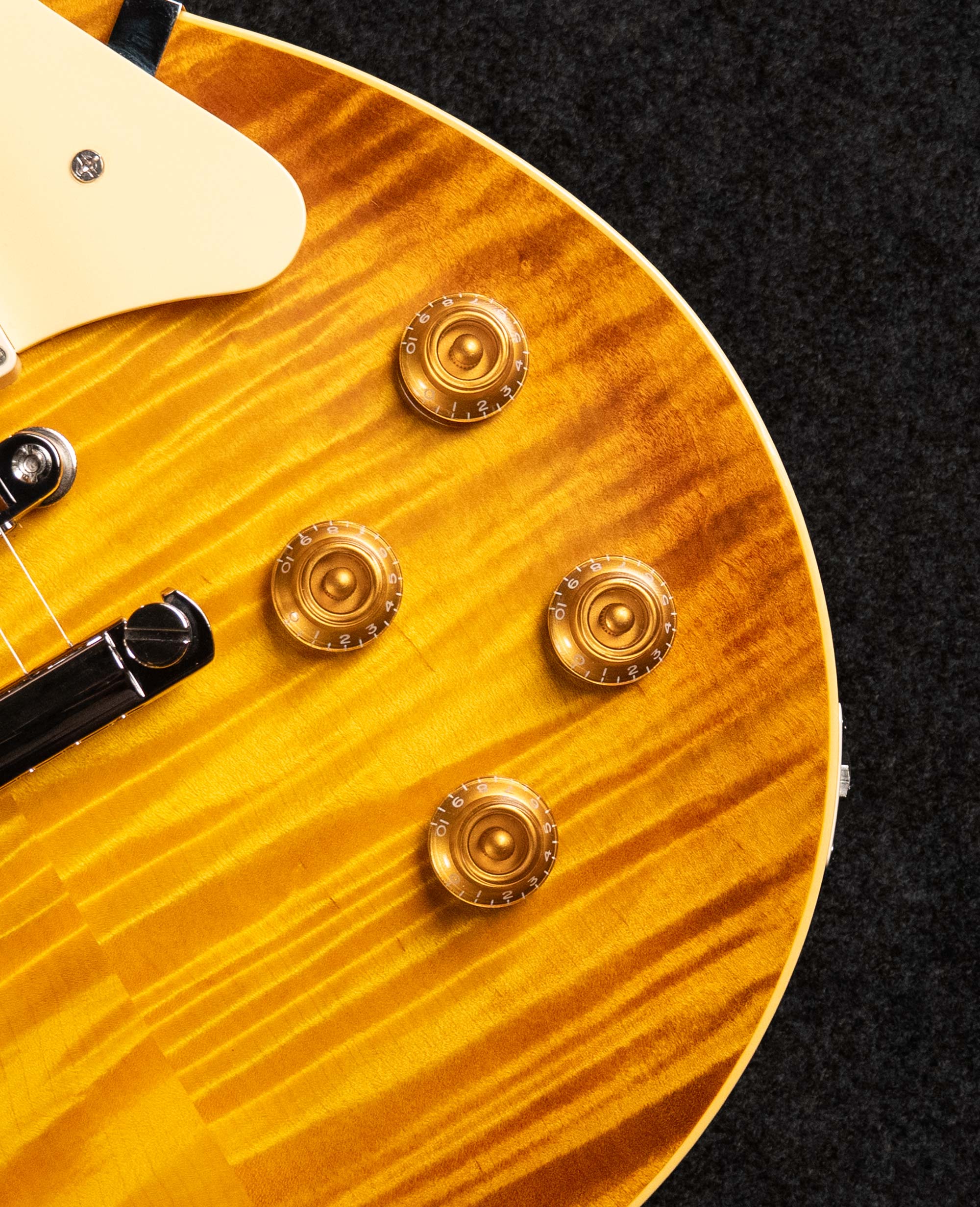 Электрогитара Heritage Custom Core H-150 Dirty Lemon Burst - купить в "Гитарном Клубе"