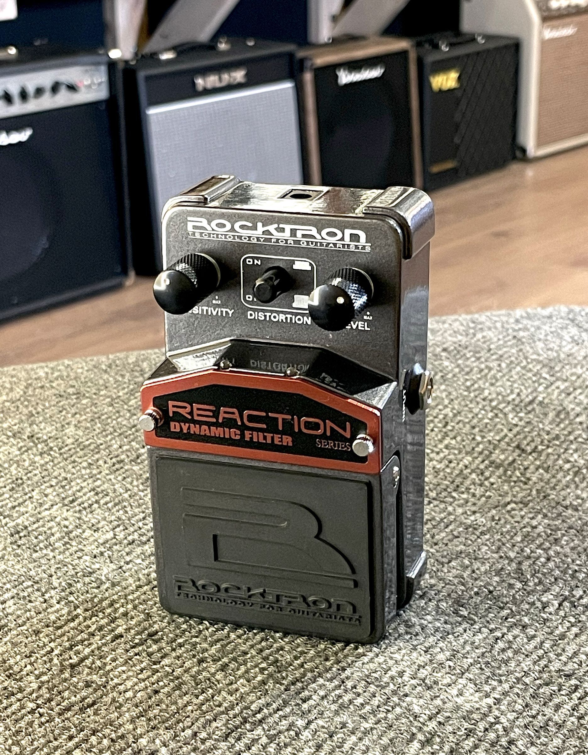 Гитарная педаль Rocktron Dynamic Filter - купить в "Гитарном Клубе"