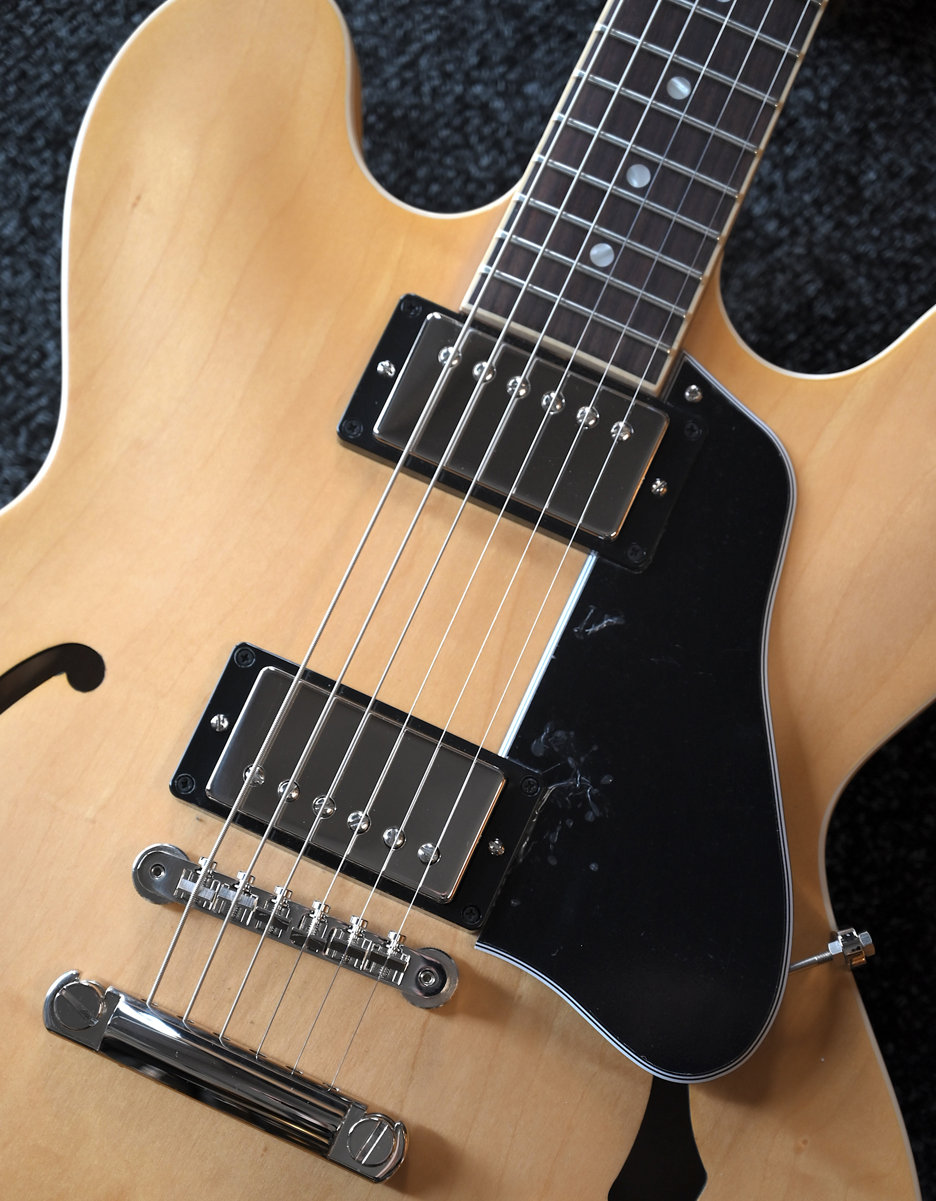 Электрогитара Gibson ES-335 Satin Vintage Natural, 2021 - купить в "Гитарном Клубе"