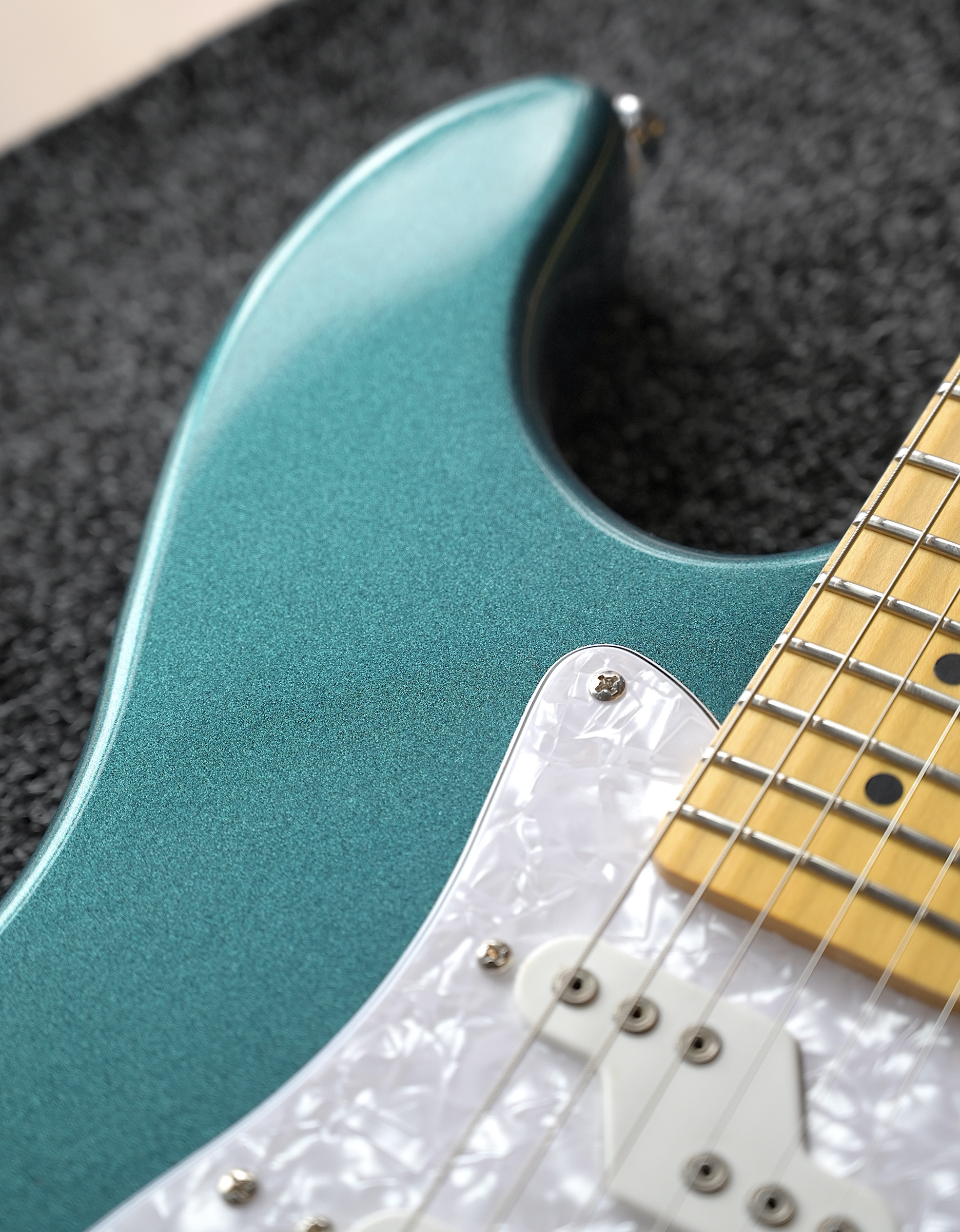 Электрогитара G&L Tribute Comanche Emerald Blue MP Poplar