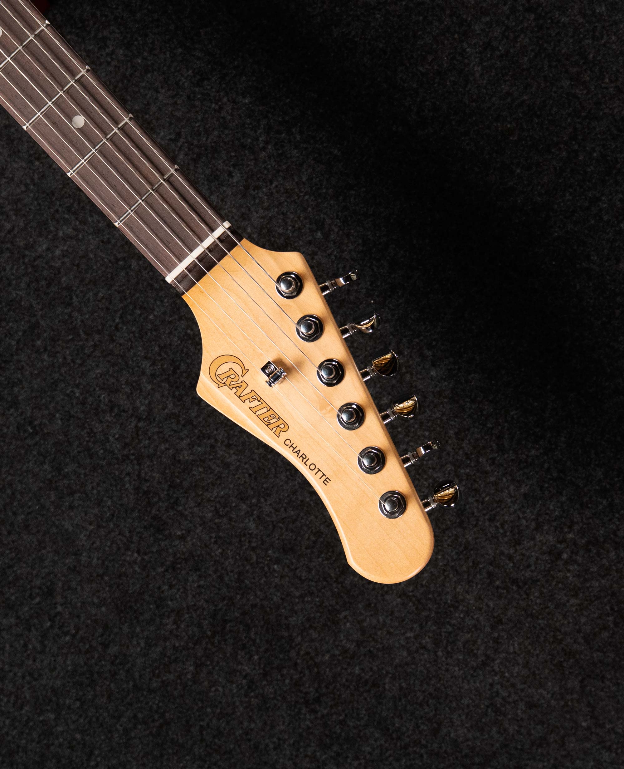 Электрогитара Crafter Charlotte T RS Olympic White - купить в "Гитарном Клубе"