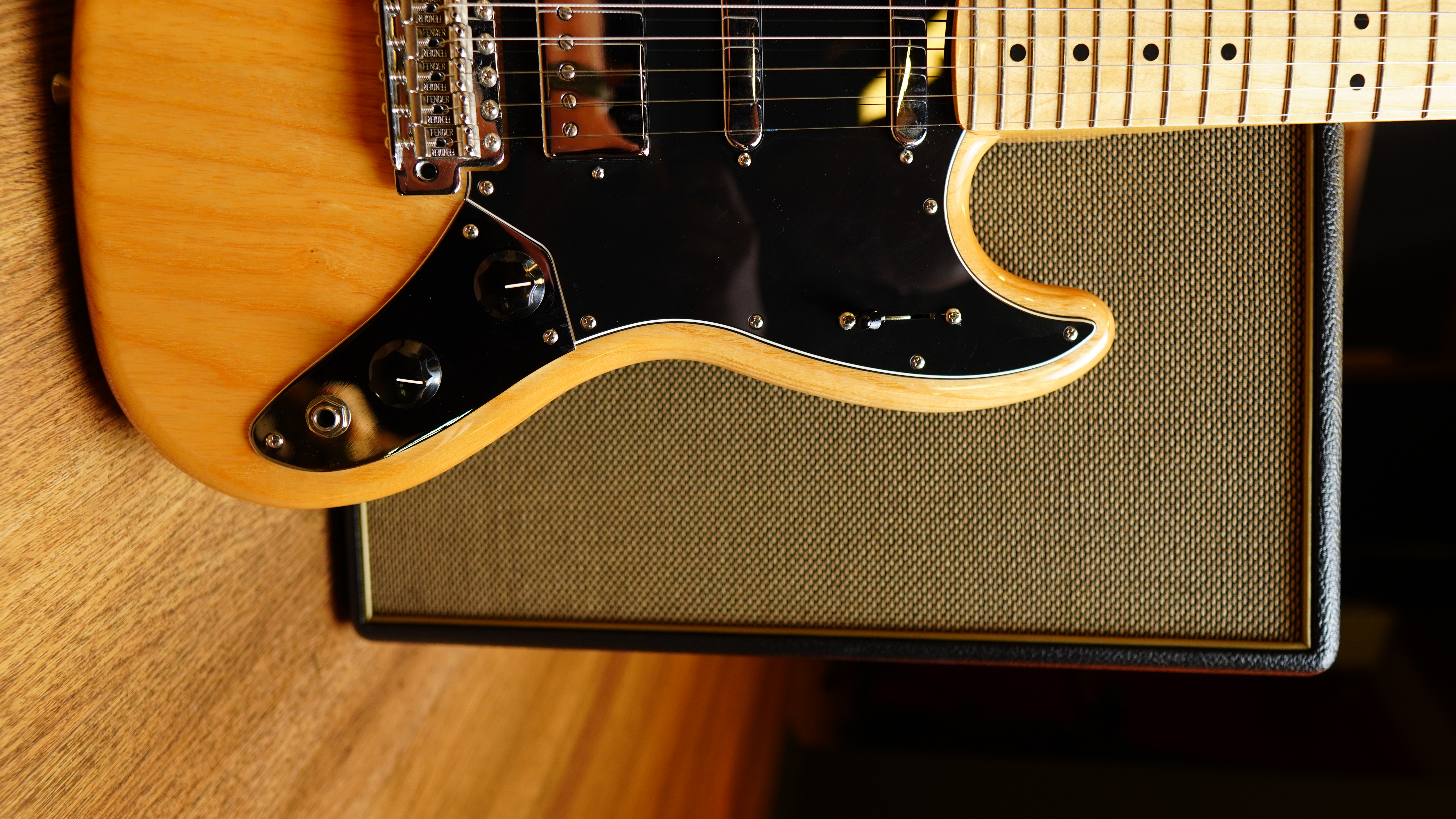 Электрогитара Fender Stratocaster, Alternate Reality, Sixty-Six, Natural, 2019 - купить в "Гитарном Клубе"