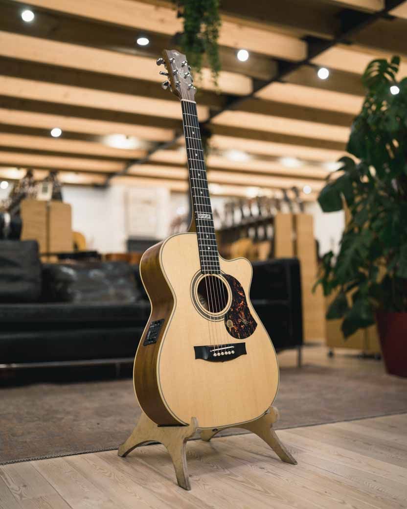 Электроакустическая гитара Maton EBG808C-TE - купить в "Гитарном Клубе"