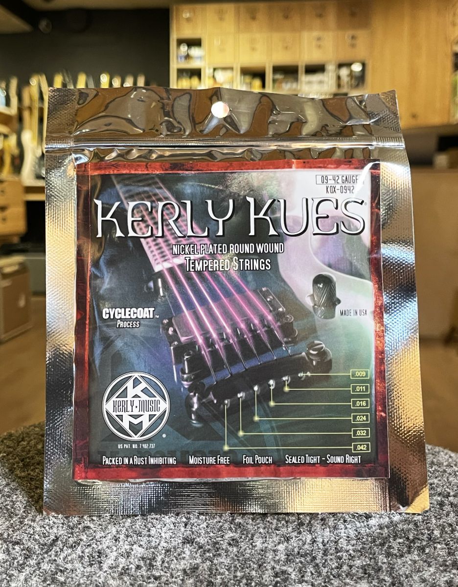 Струны для электрогитары KERLY KQX-0942, 09-42 - купить в "Гитарном Клубе"